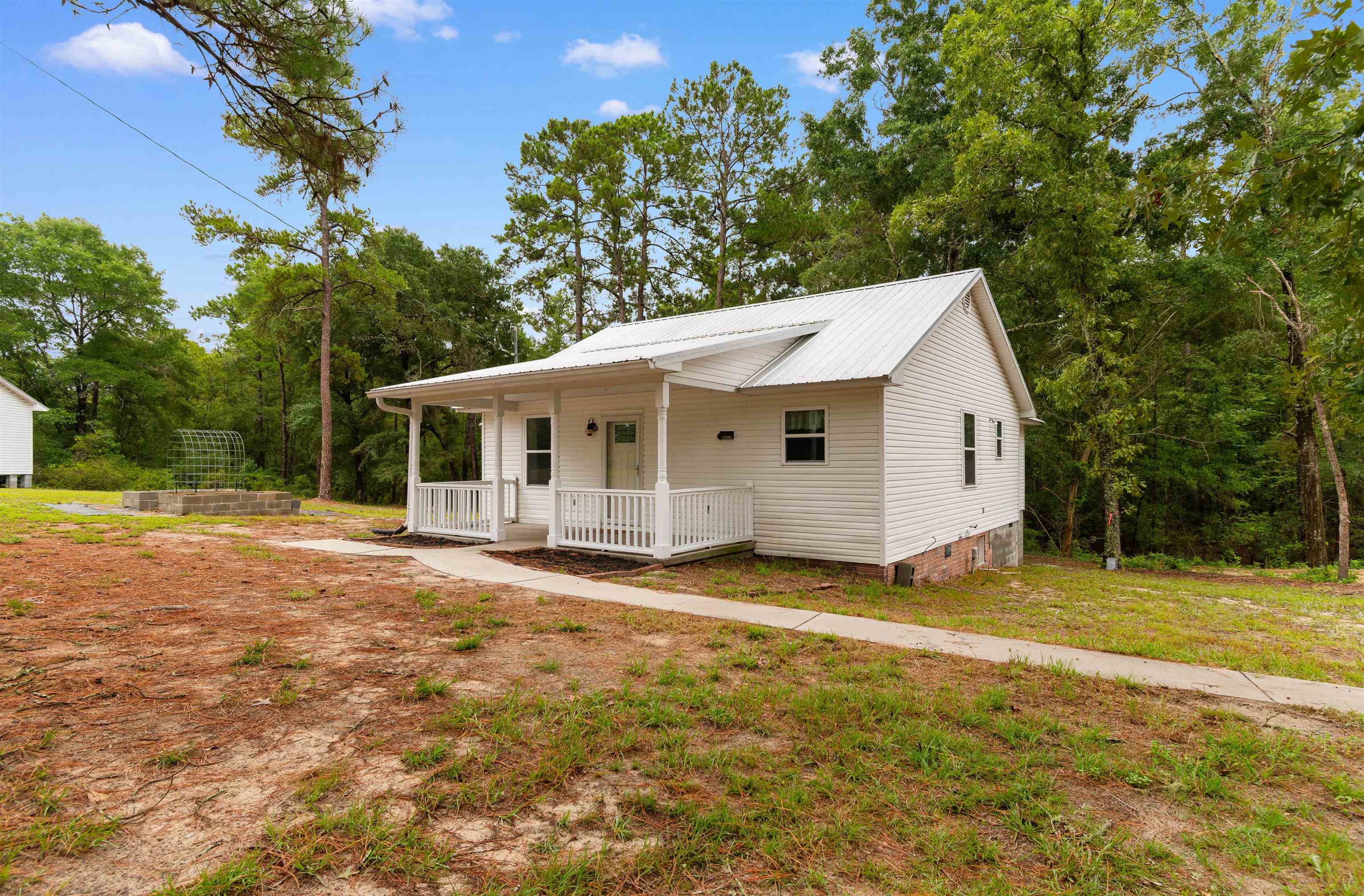 9211 Little Hill Dr. Property Photo 1
