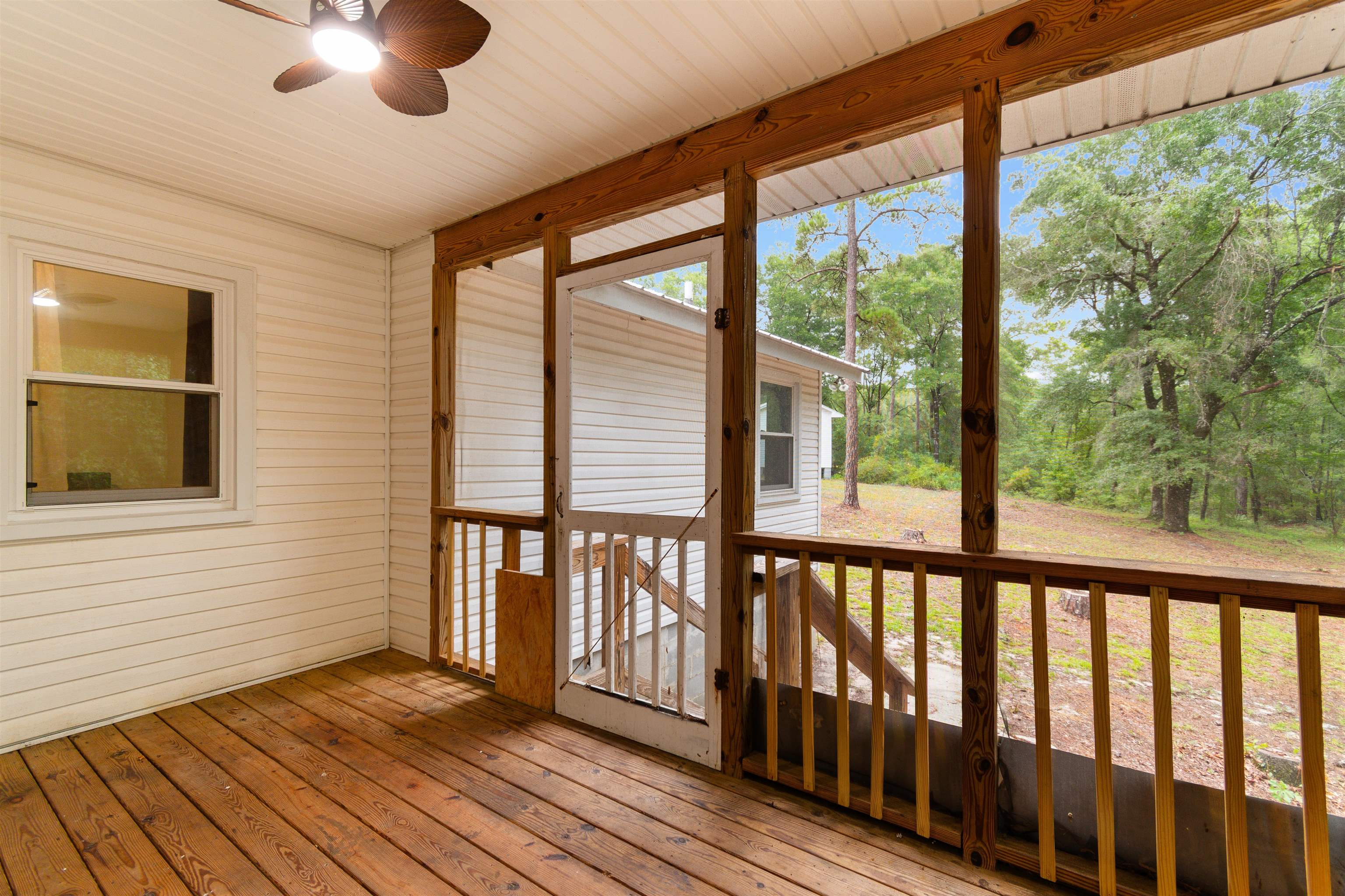 9211 Little Hill Dr. Property Photo 33
