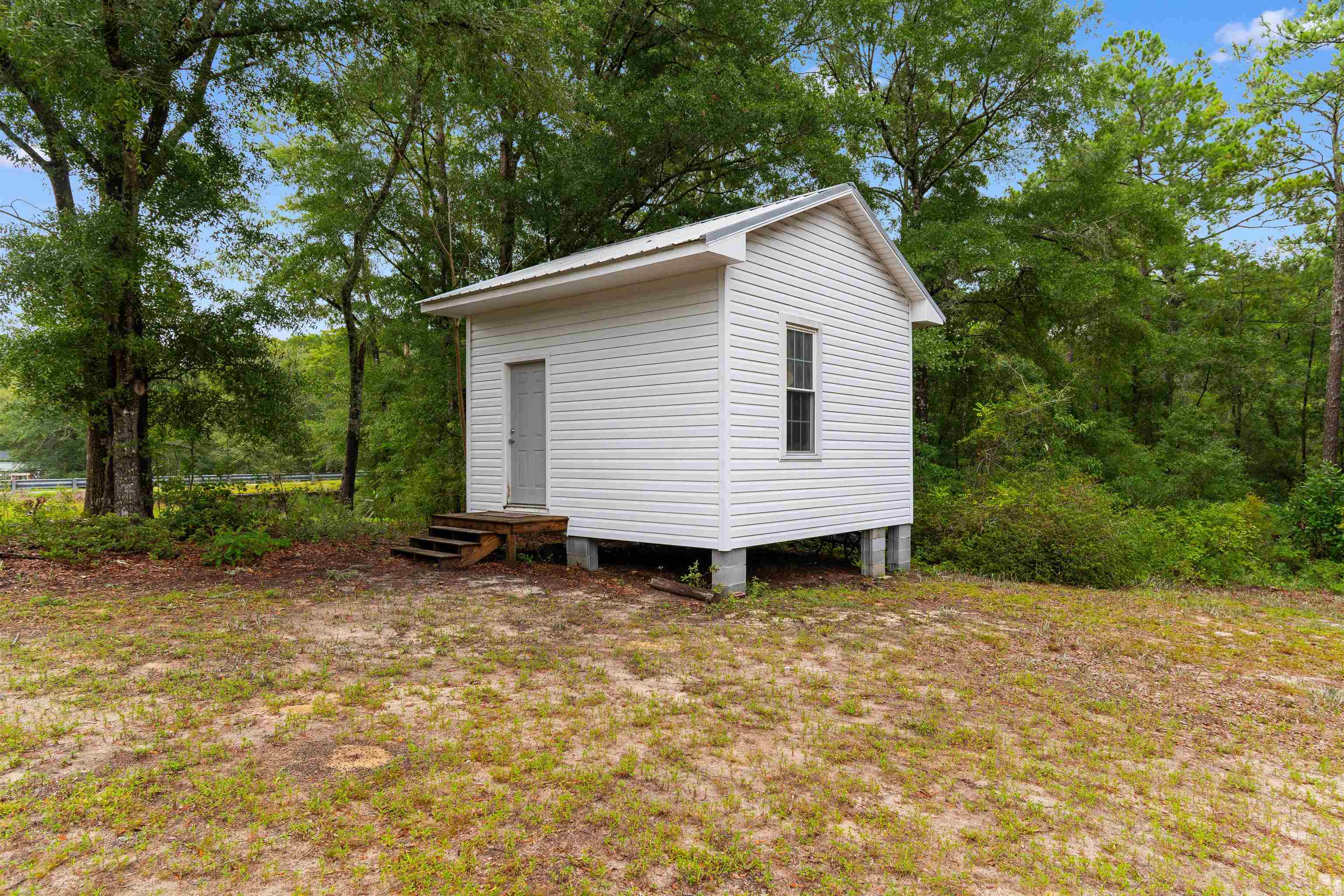 9211 Little Hill Dr. Property Photo 38
