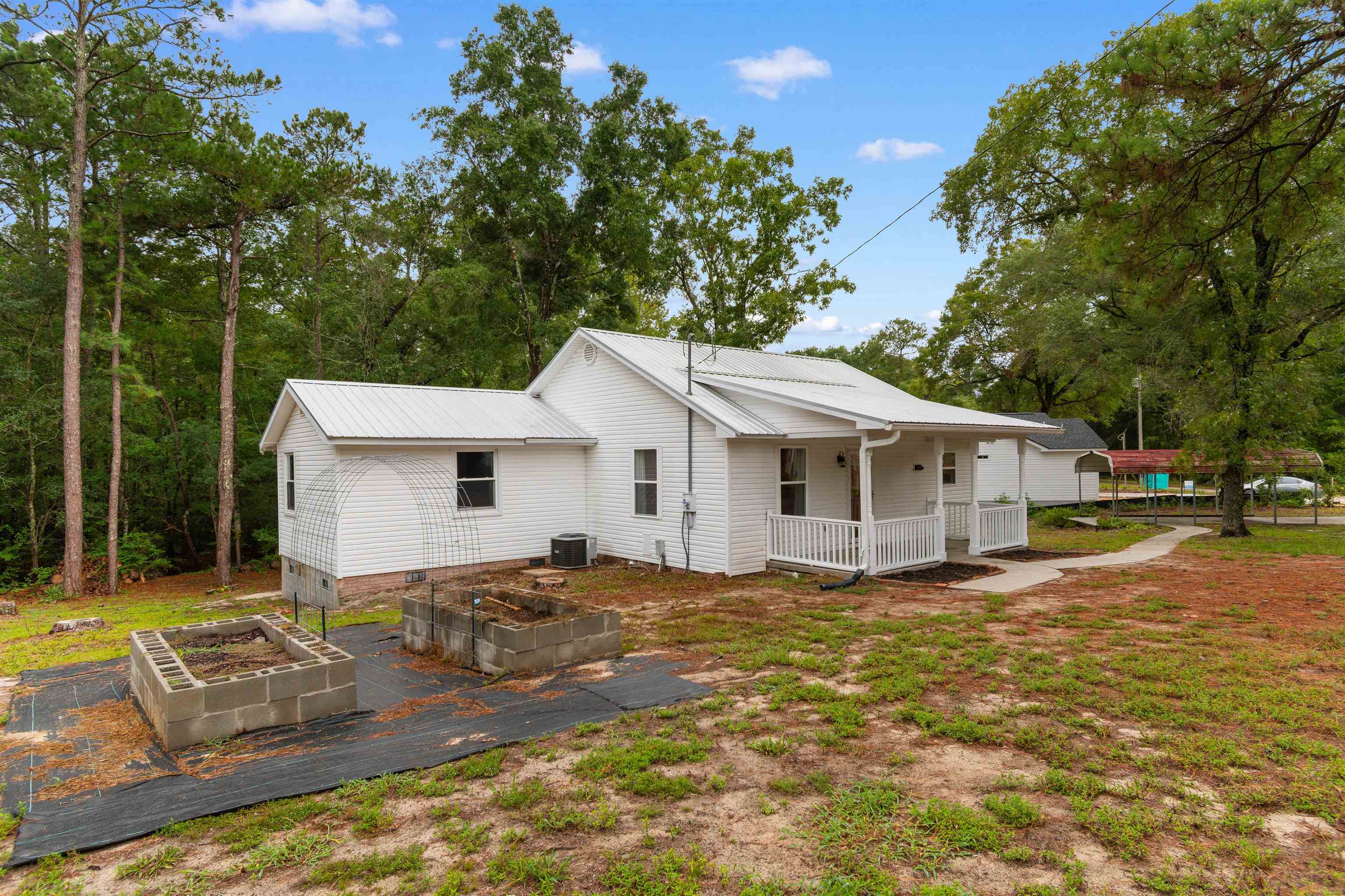 9211 Little Hill Dr. Property Photo 39