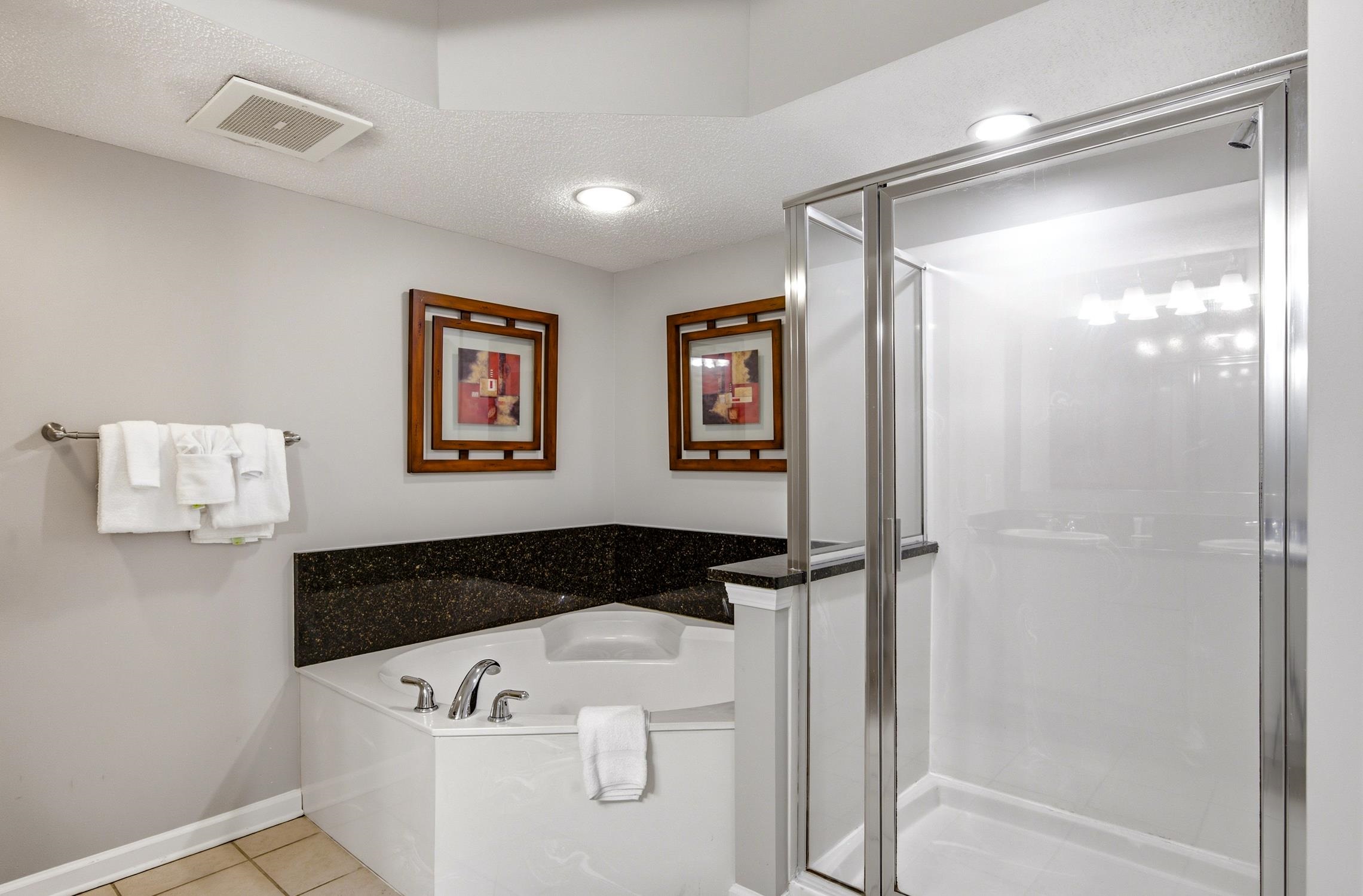2151 Bridgeview Ct. Property Photo 22