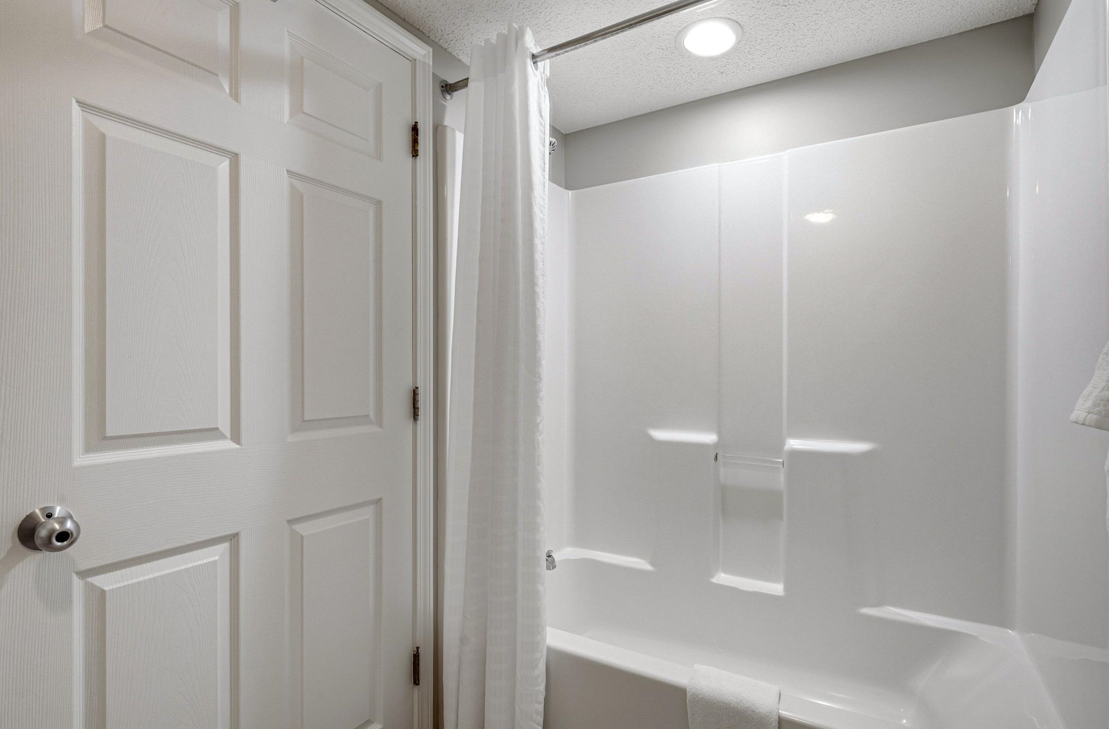 2151 Bridgeview Ct. Property Photo 35