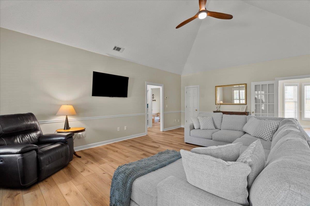 2021 Wethersfield Dr Property Photo 7