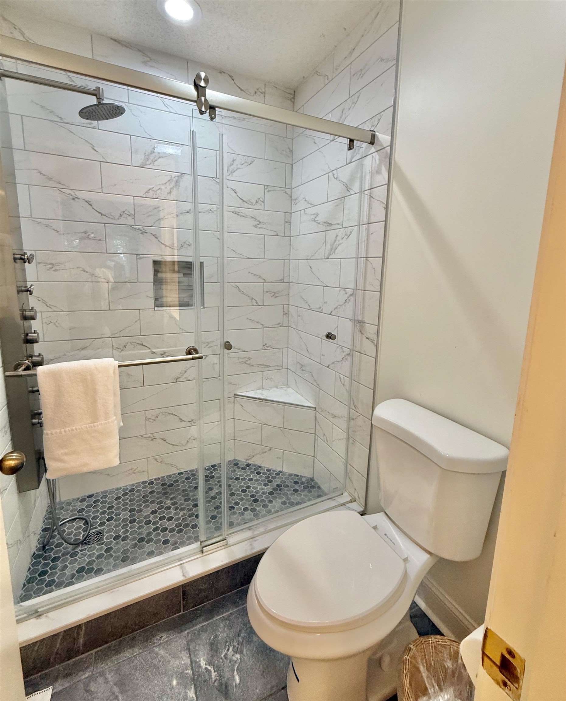405 Abergele Way Property Photo 36