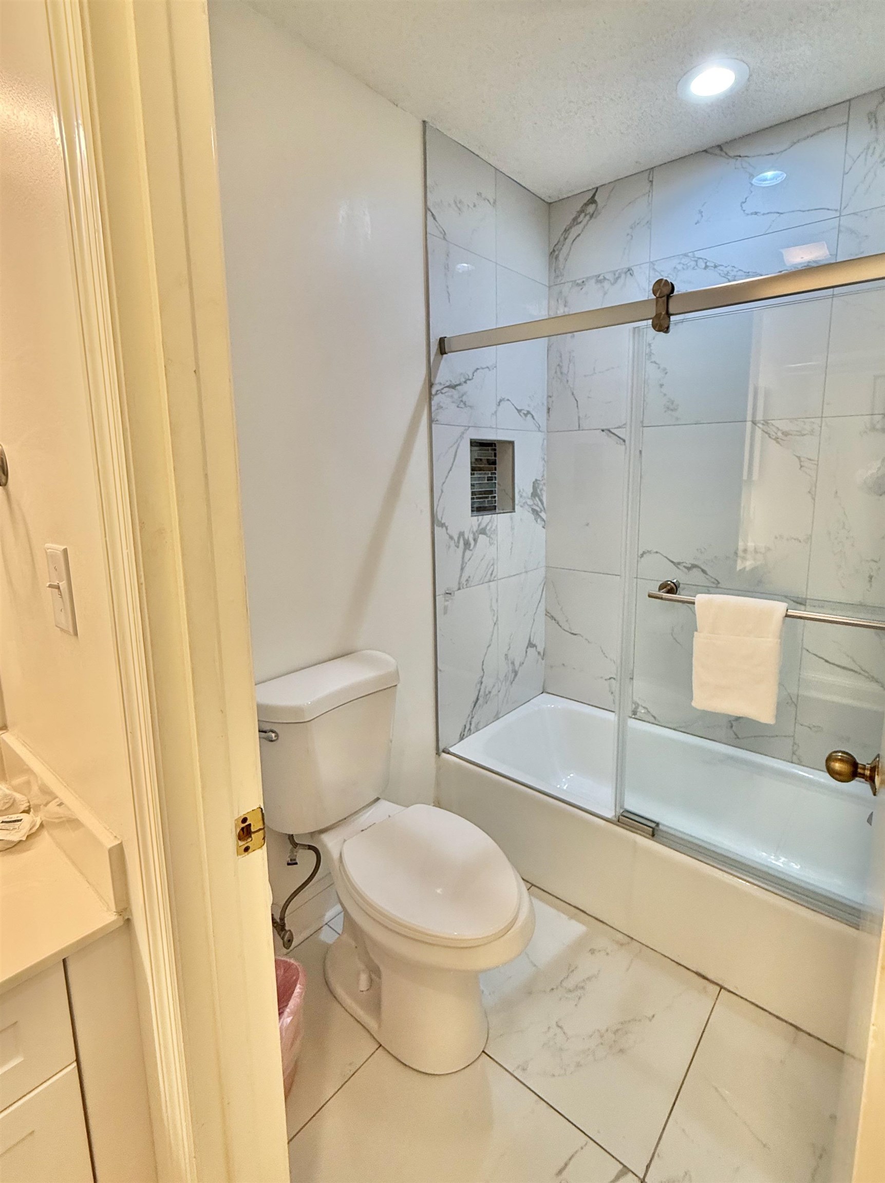 405 Abergele Way Property Photo 43