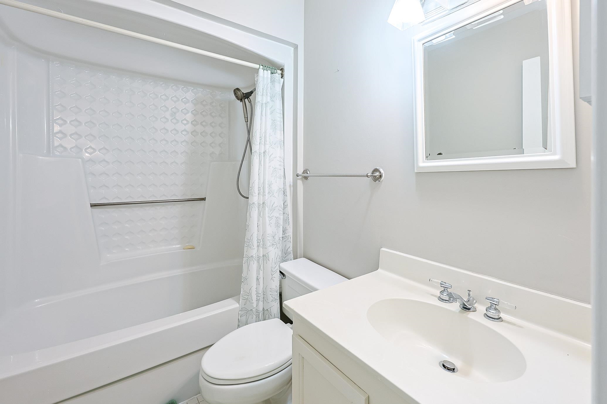 3034 Oak Grove Bend Property Photo 21