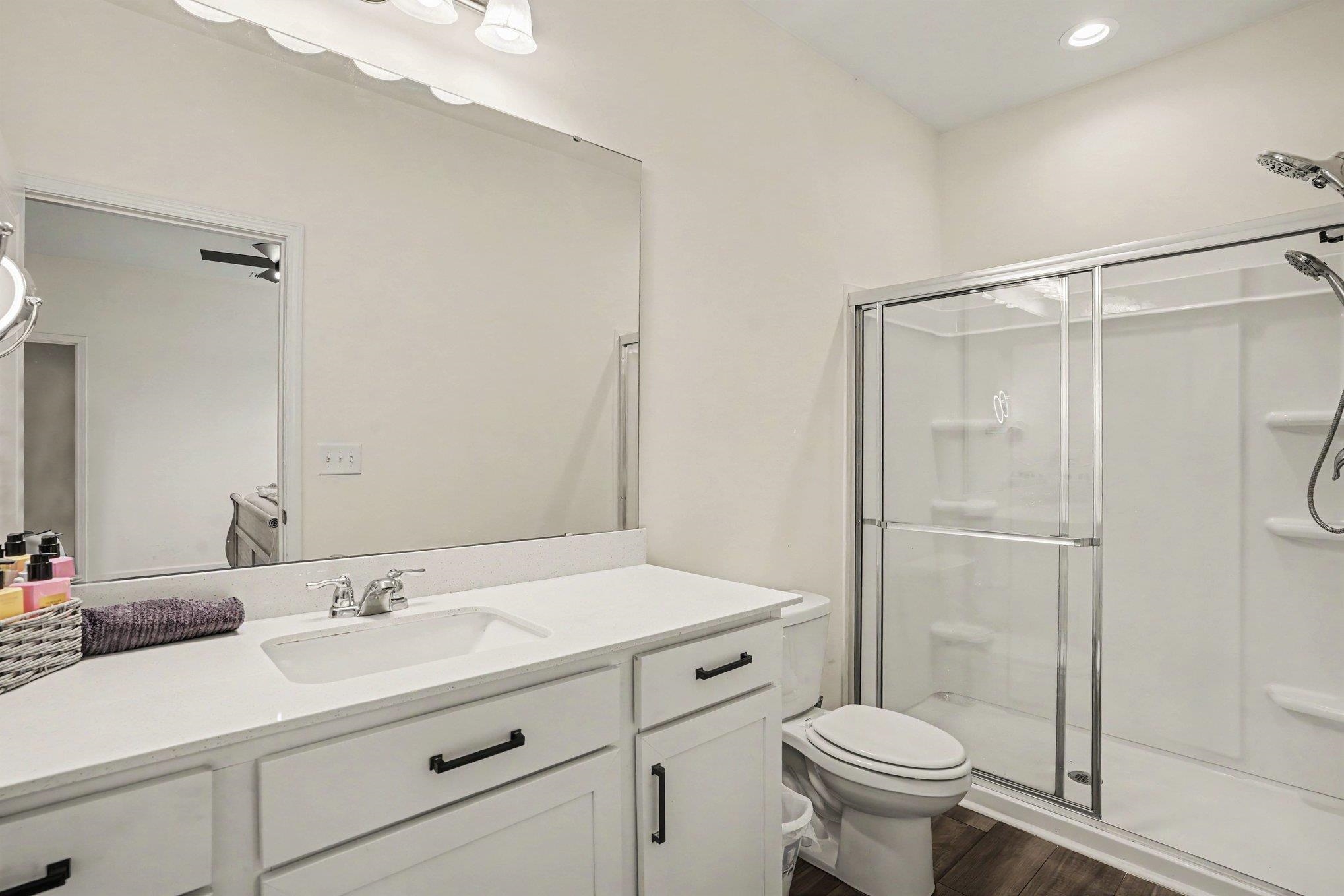 161 Linares St. Property Photo 14