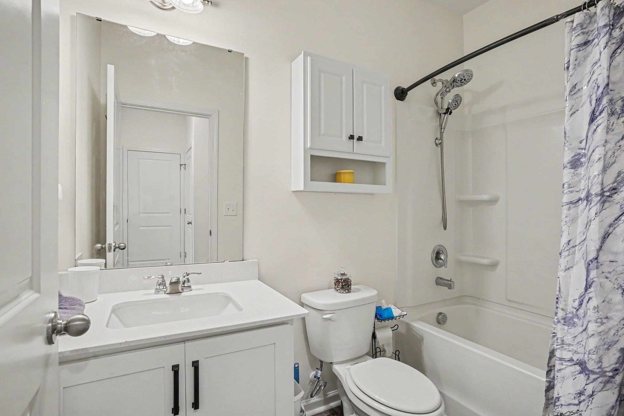 161 Linares St. Property Photo 16