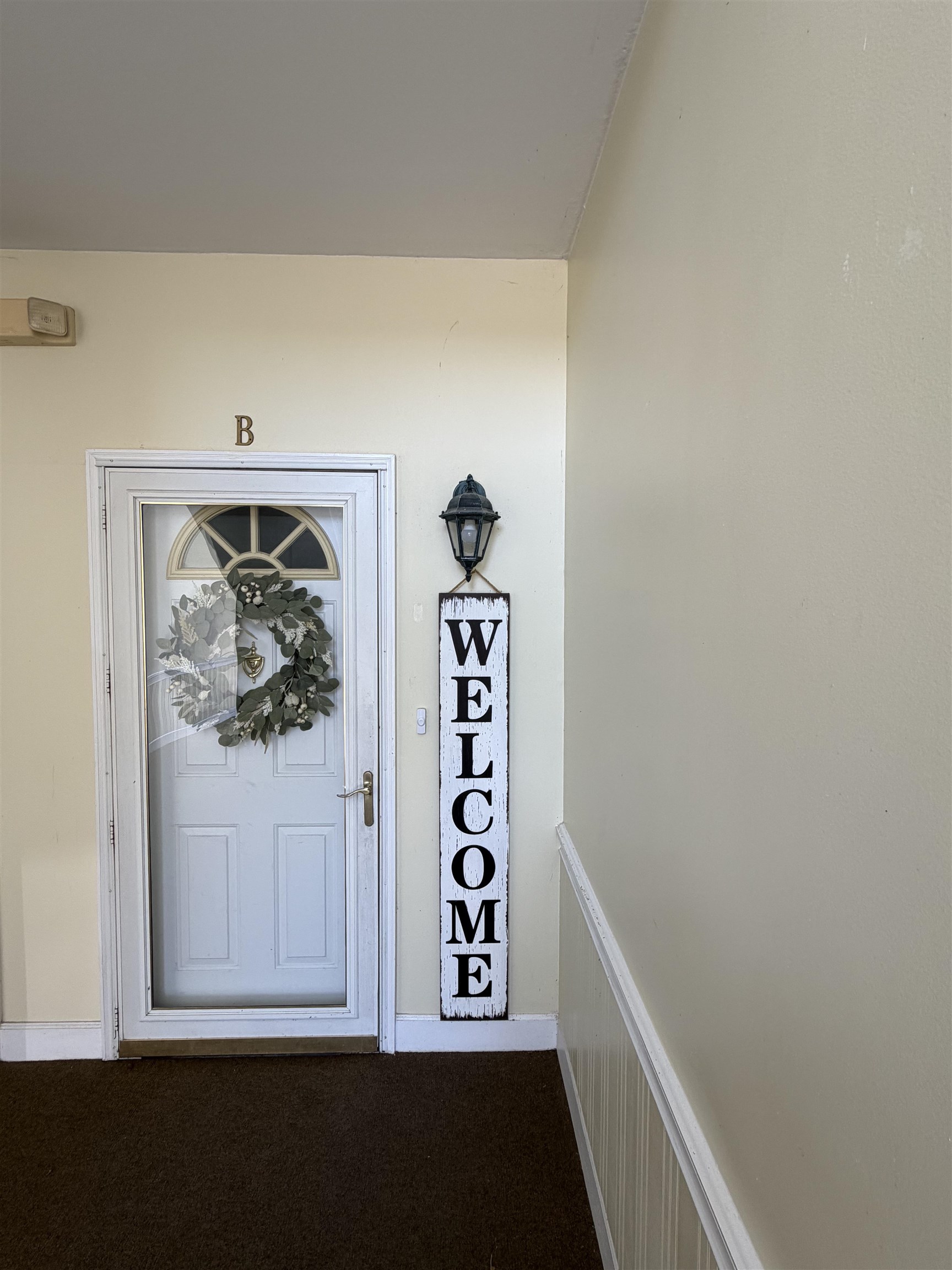 300 Willow Green Dr. Property Photo 4