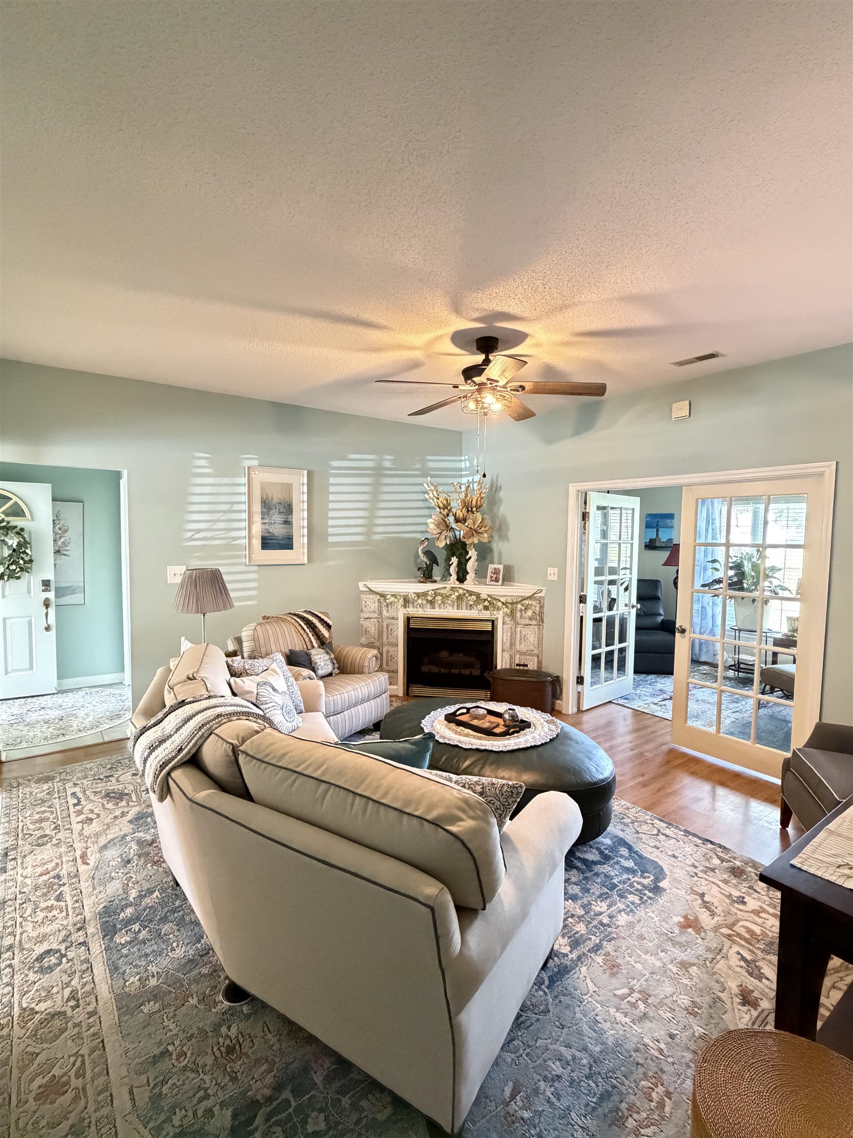 300 Willow Green Dr. Property Photo 12