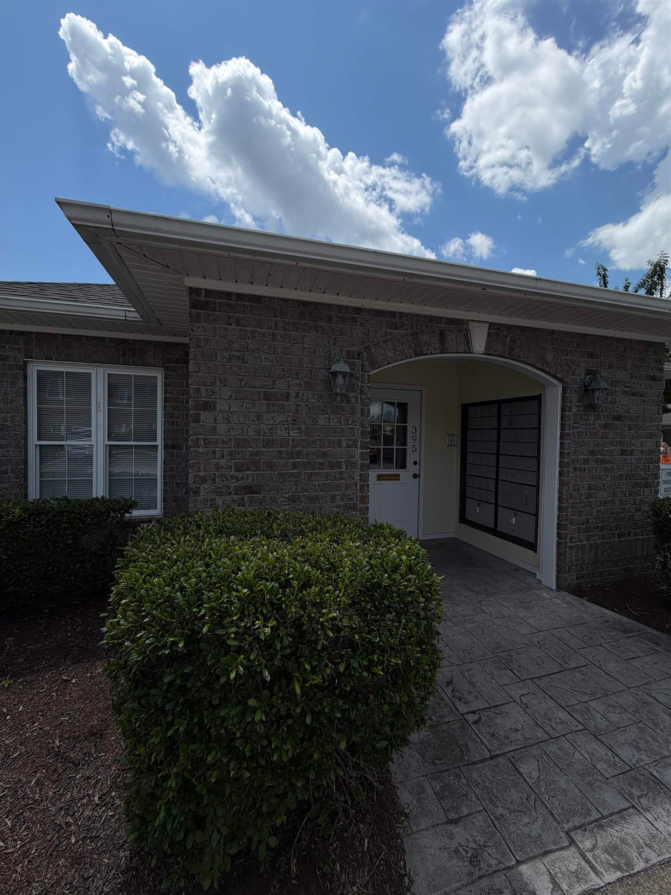 300 Willow Green Dr. Property Photo 30