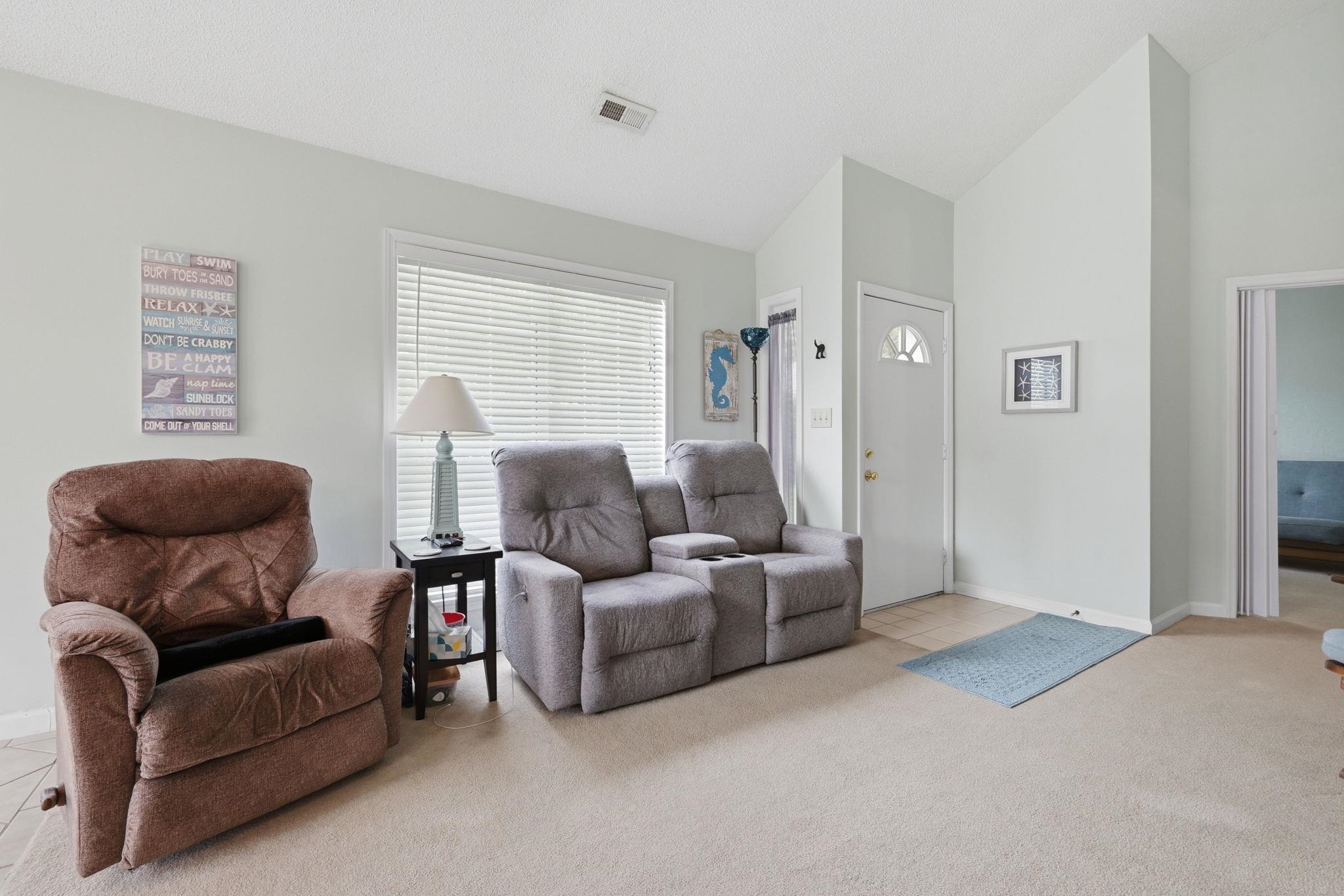 6697 Wisteria Dr. Property Photo 6