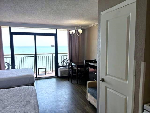 6900 N Ocean Blvd. Property Photo 2