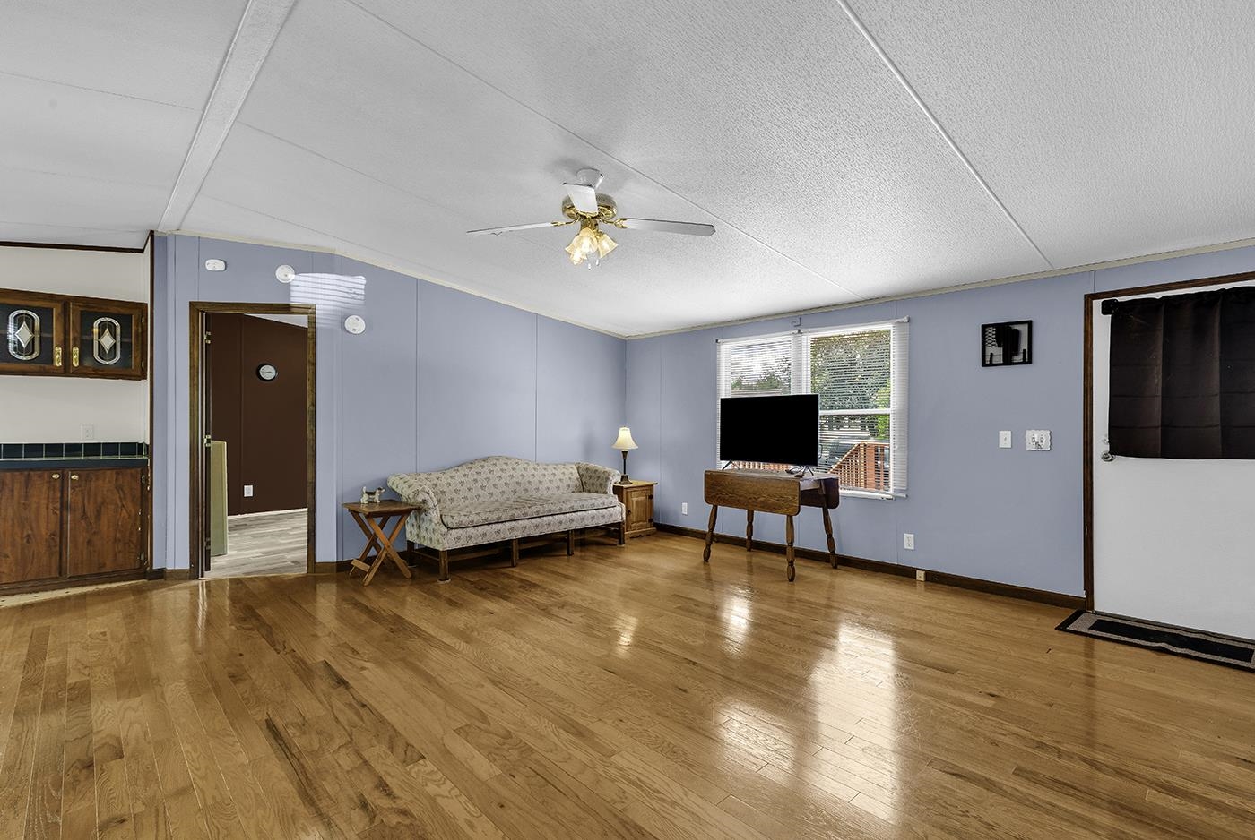 606 Daniella Dr. Property Photo 4