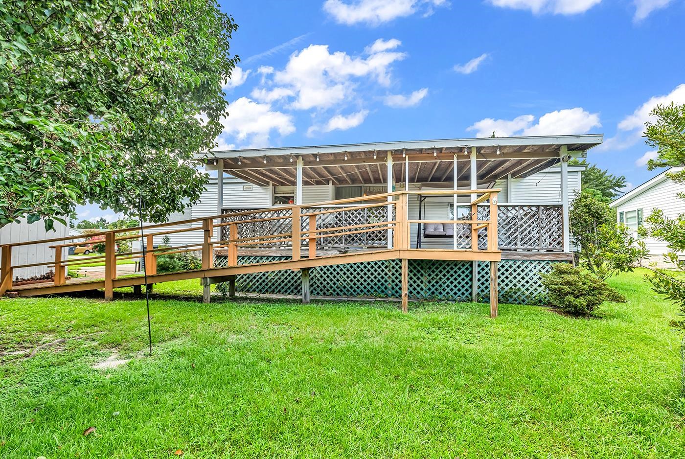 606 Daniella Dr. Property Photo 36