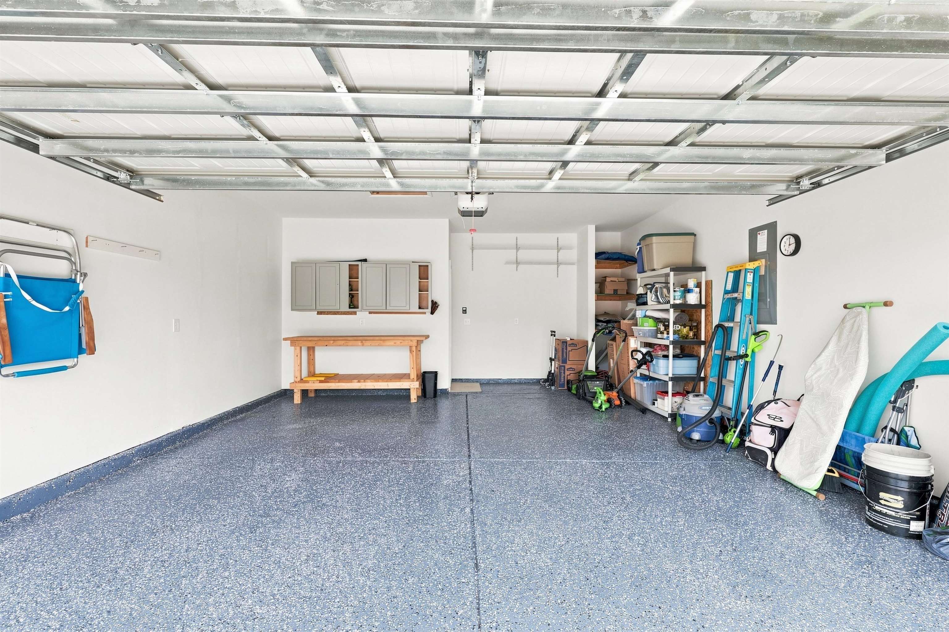 460 Rollins Dr. Property Photo 32
