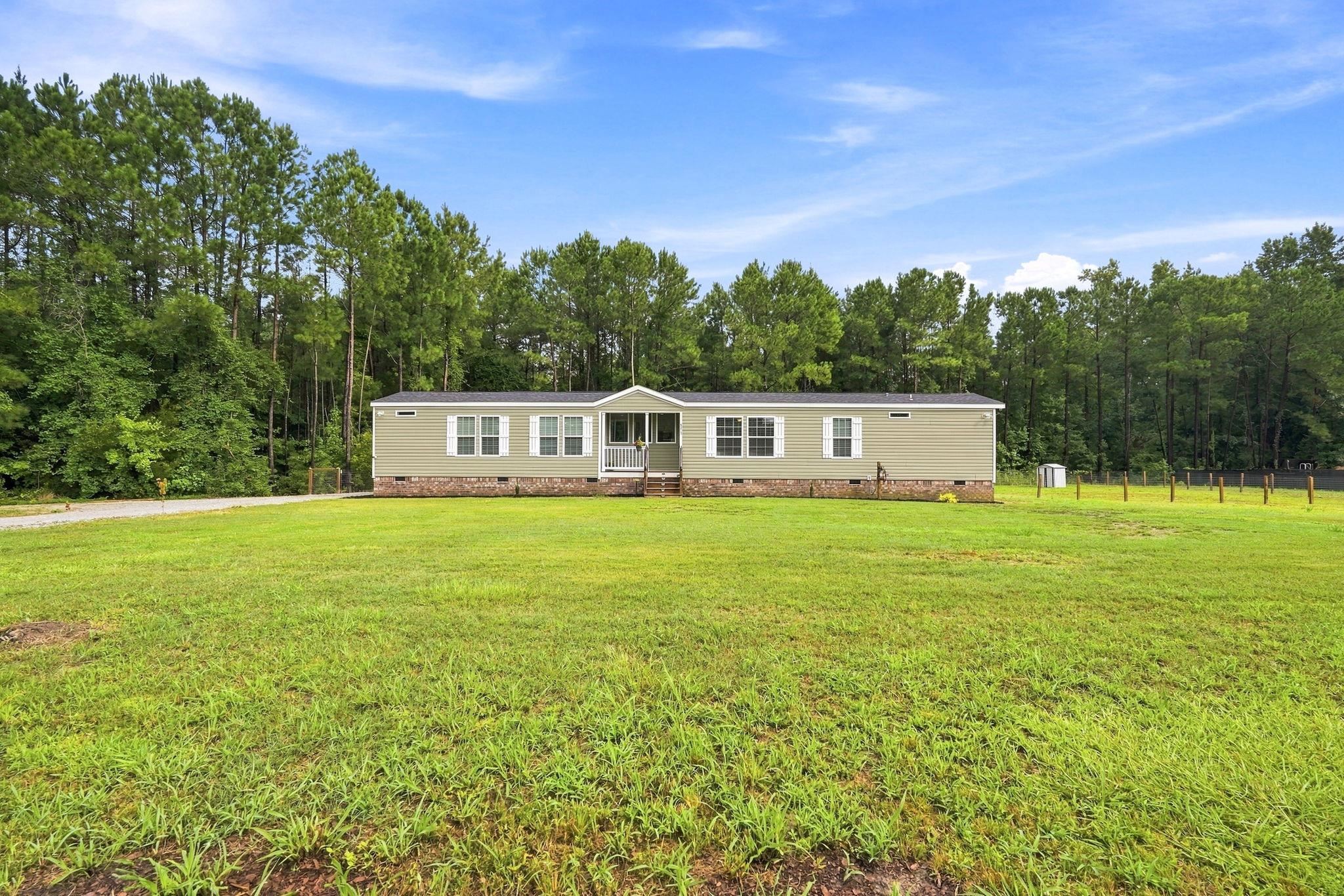 5217 Hwy 712 Property Photo 1