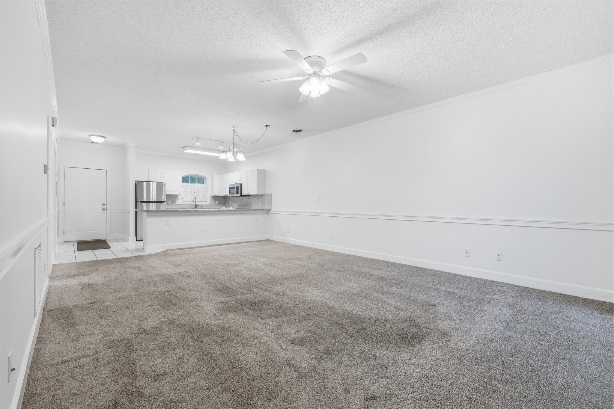 4155 Hibiscus Dr. Property Photo 2