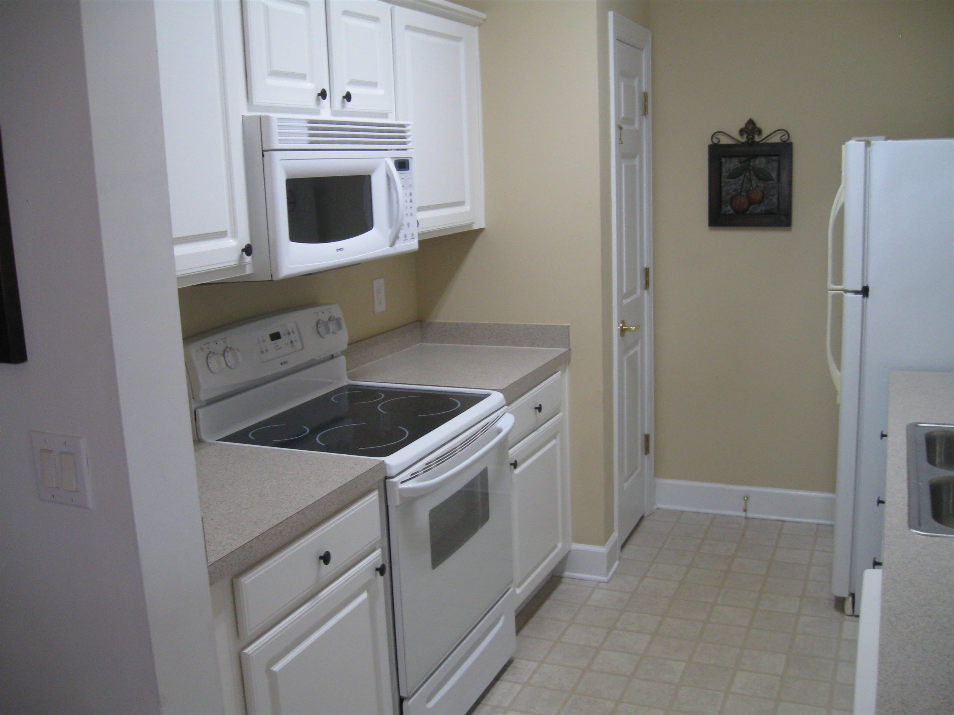 5011 Harvest Dr. Property Photo 5