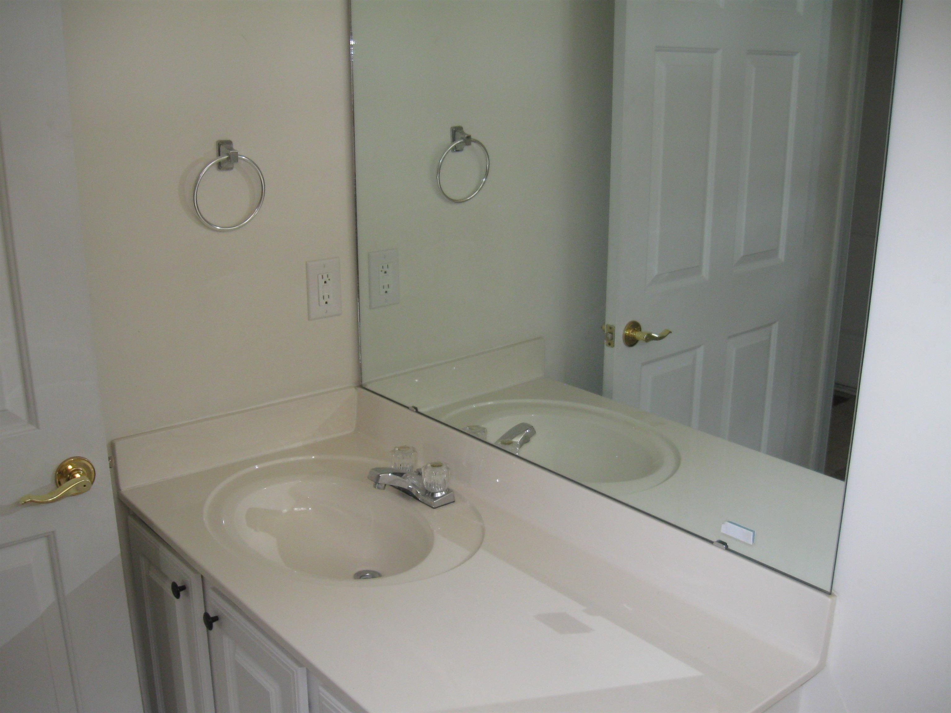 5011 Harvest Dr. Property Photo 17