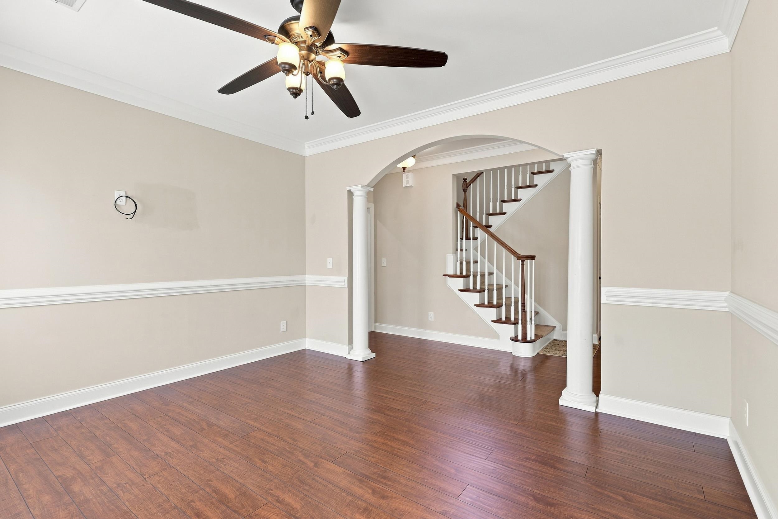 456 Saint Julian Ln. Property Photo 7
