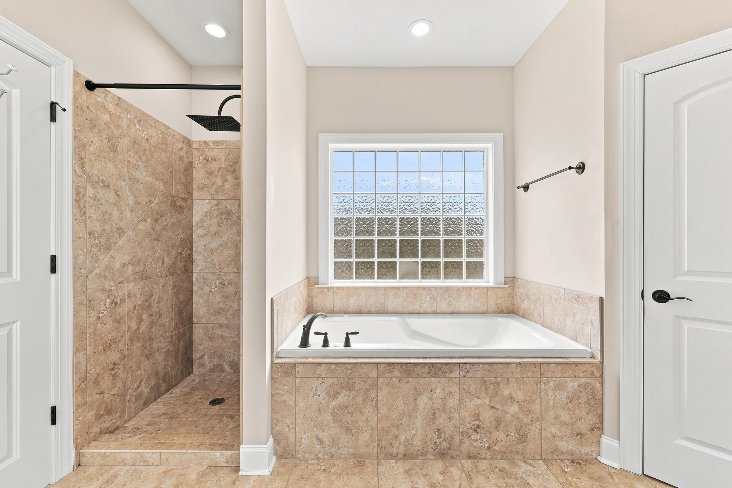 456 Saint Julian Ln. Property Photo 23