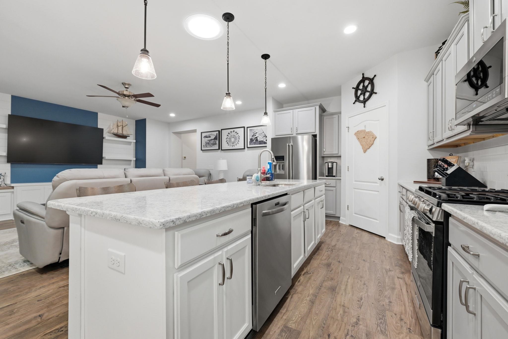 109 Astoria Park Loop Property Photo 19