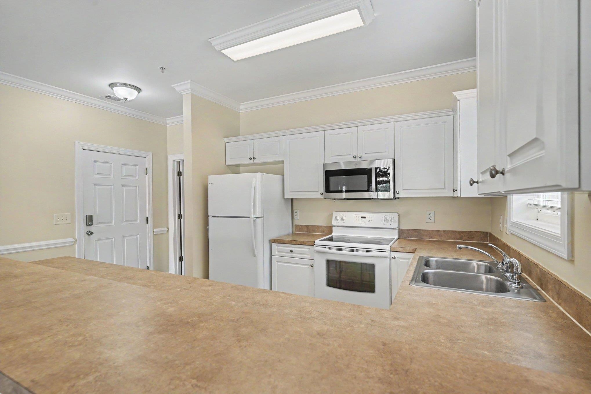 4803 Bovardia Pl. Property Photo 10