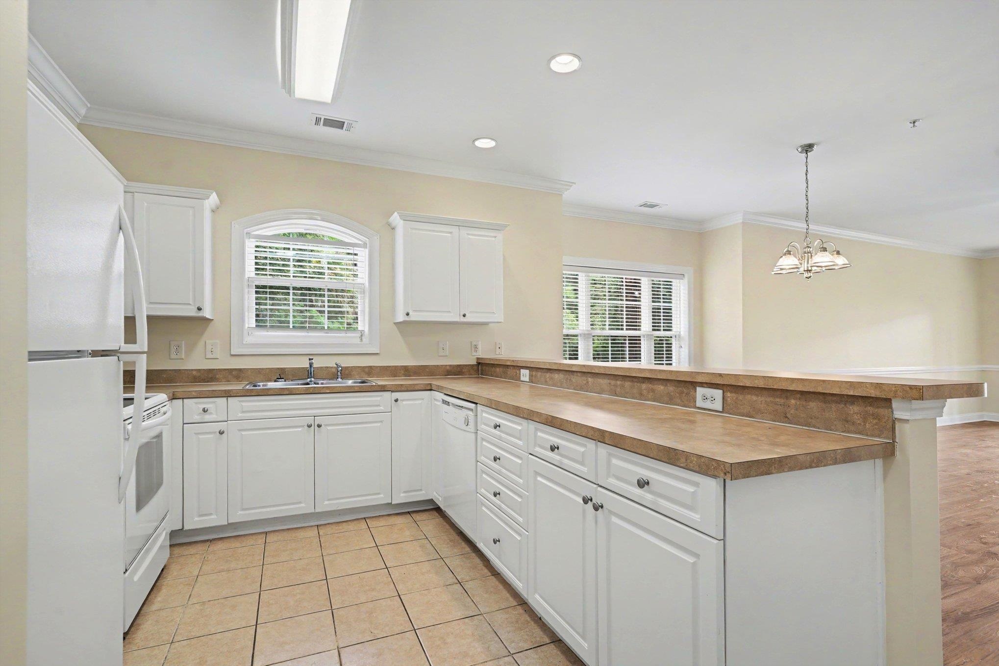 4803 Bovardia Pl. Property Photo 12