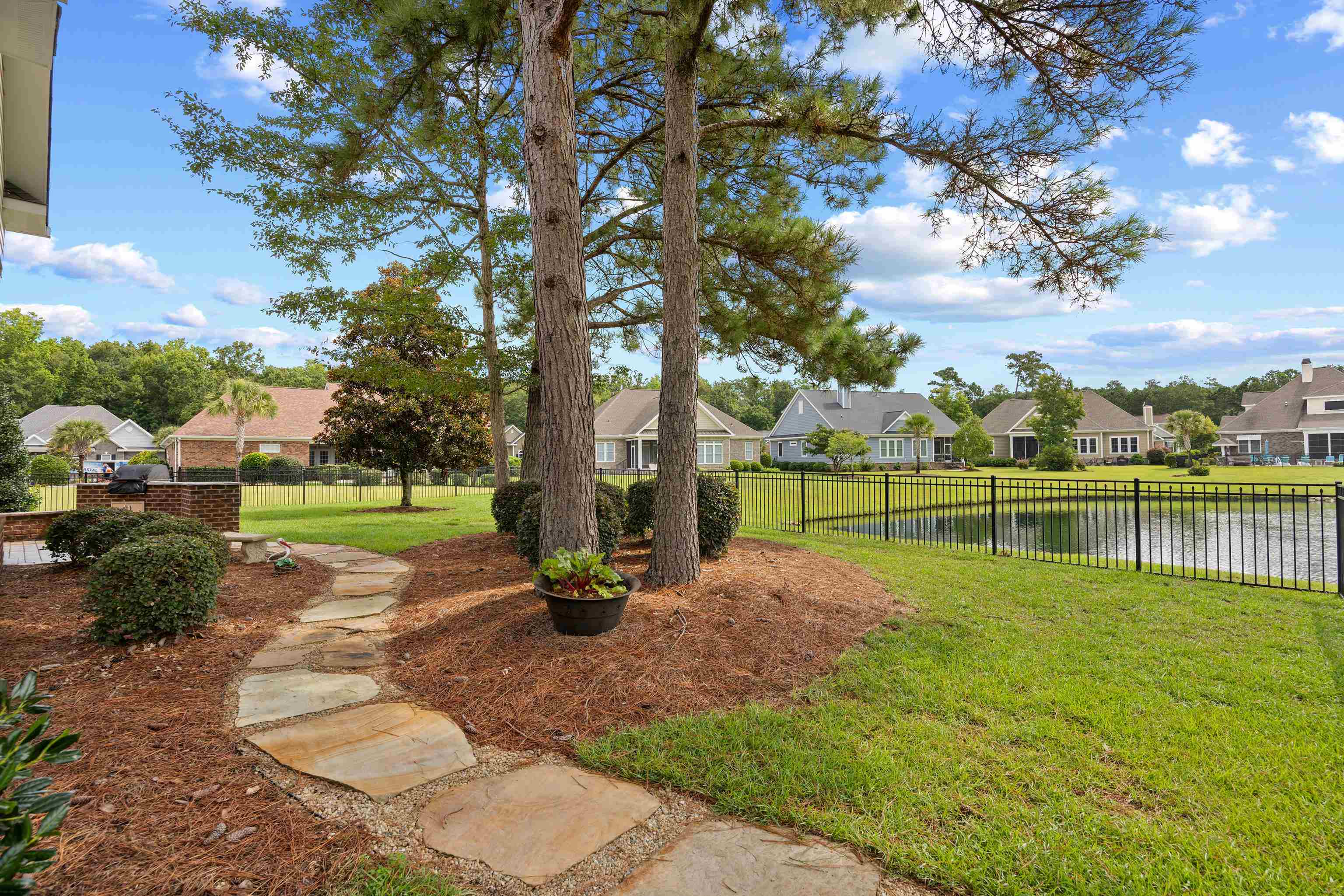 207 Minnow Ln. Property Photo 6