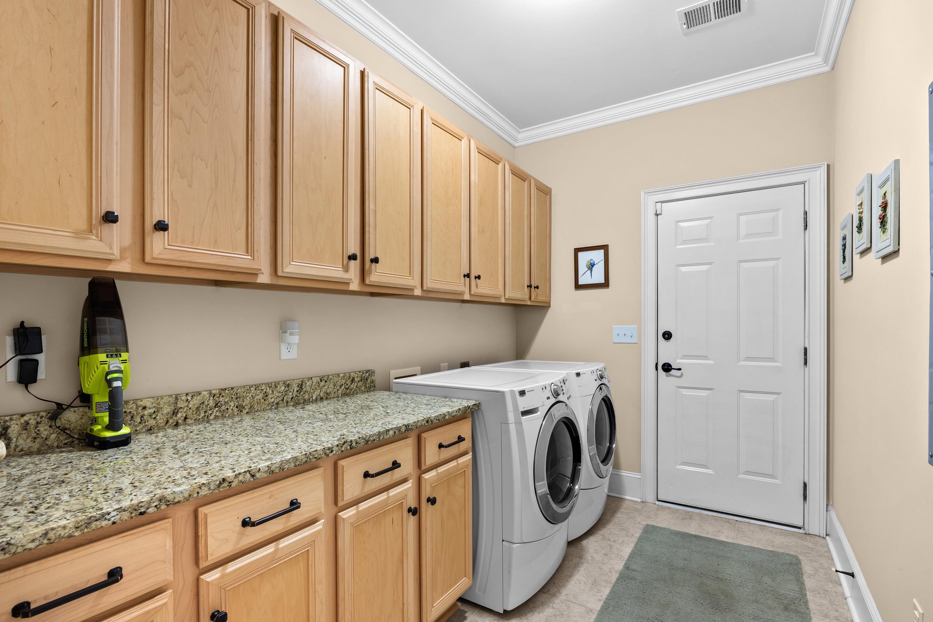 207 Minnow Ln. Property Photo 32
