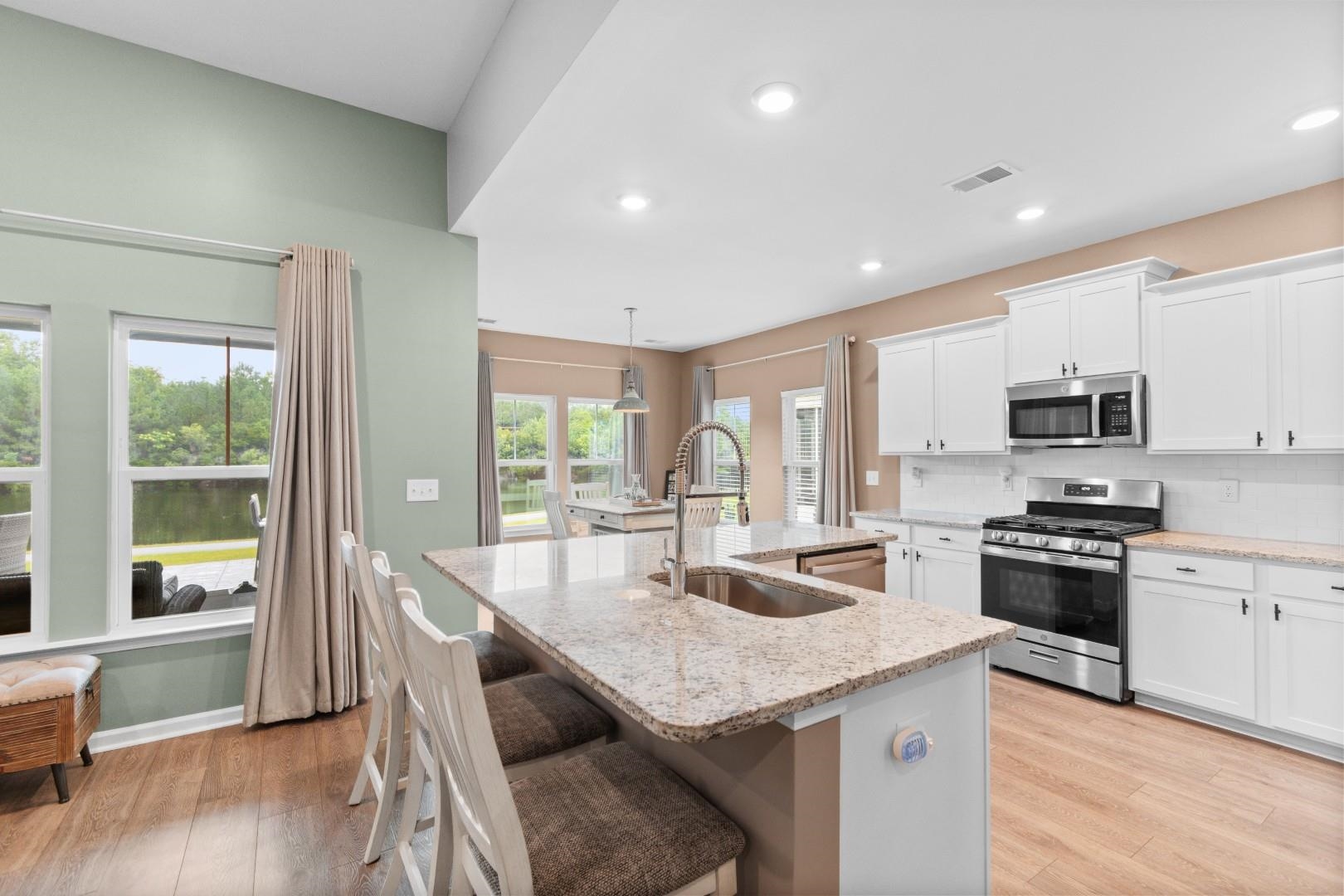 5635 Whitebark Dr. Property Photo 3