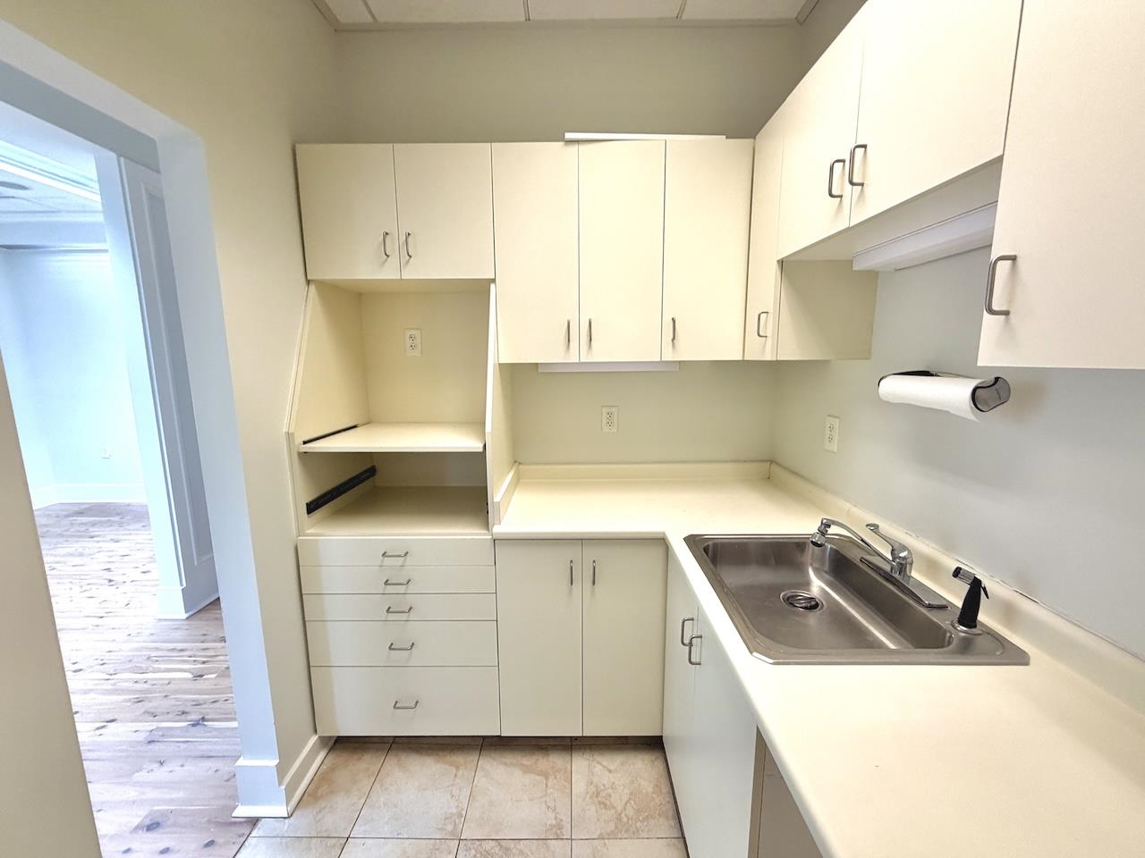 277 Willbrook Blvd. Property Photo 13