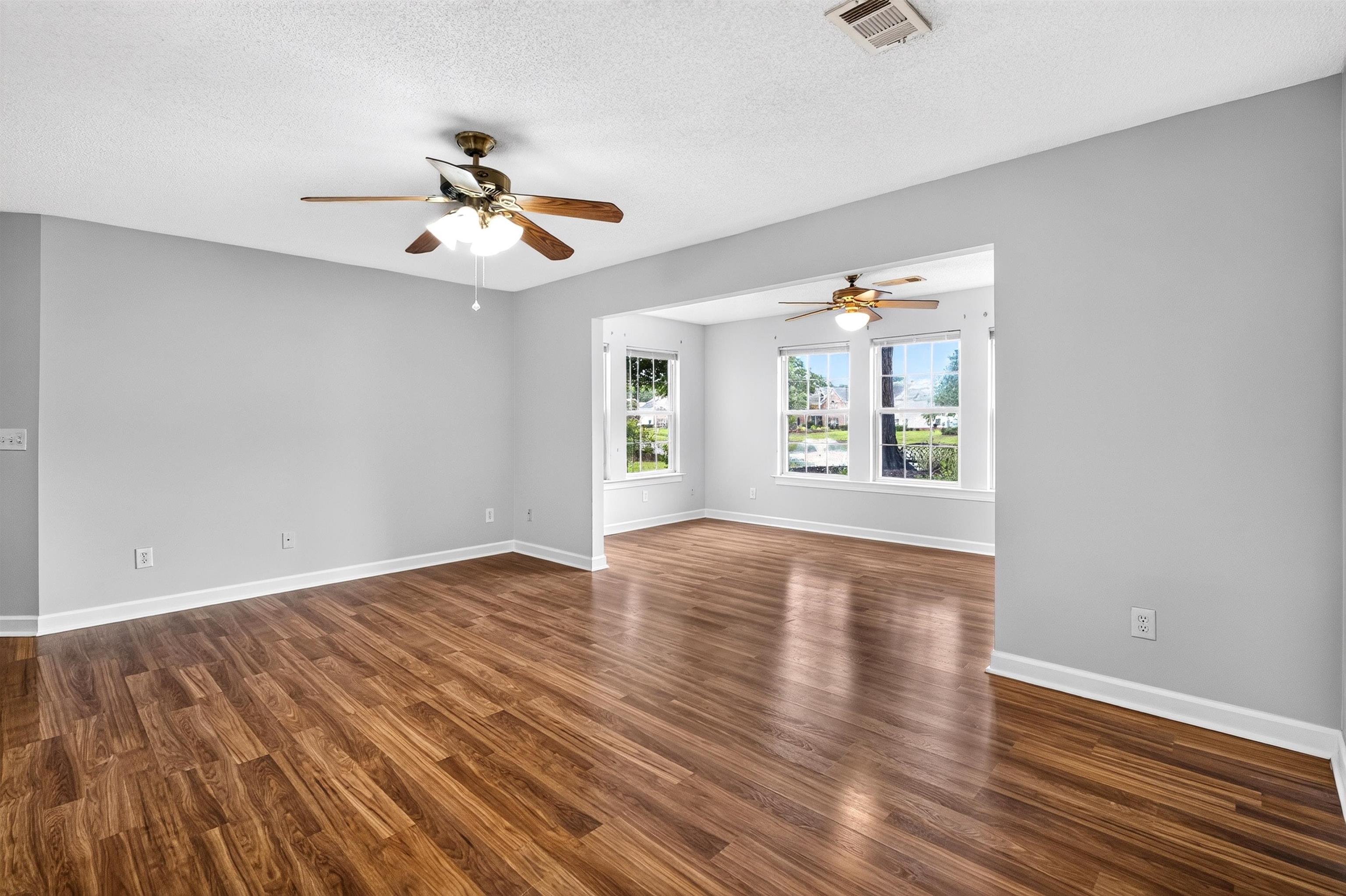 4391 Daphne Ln. Property Photo 6