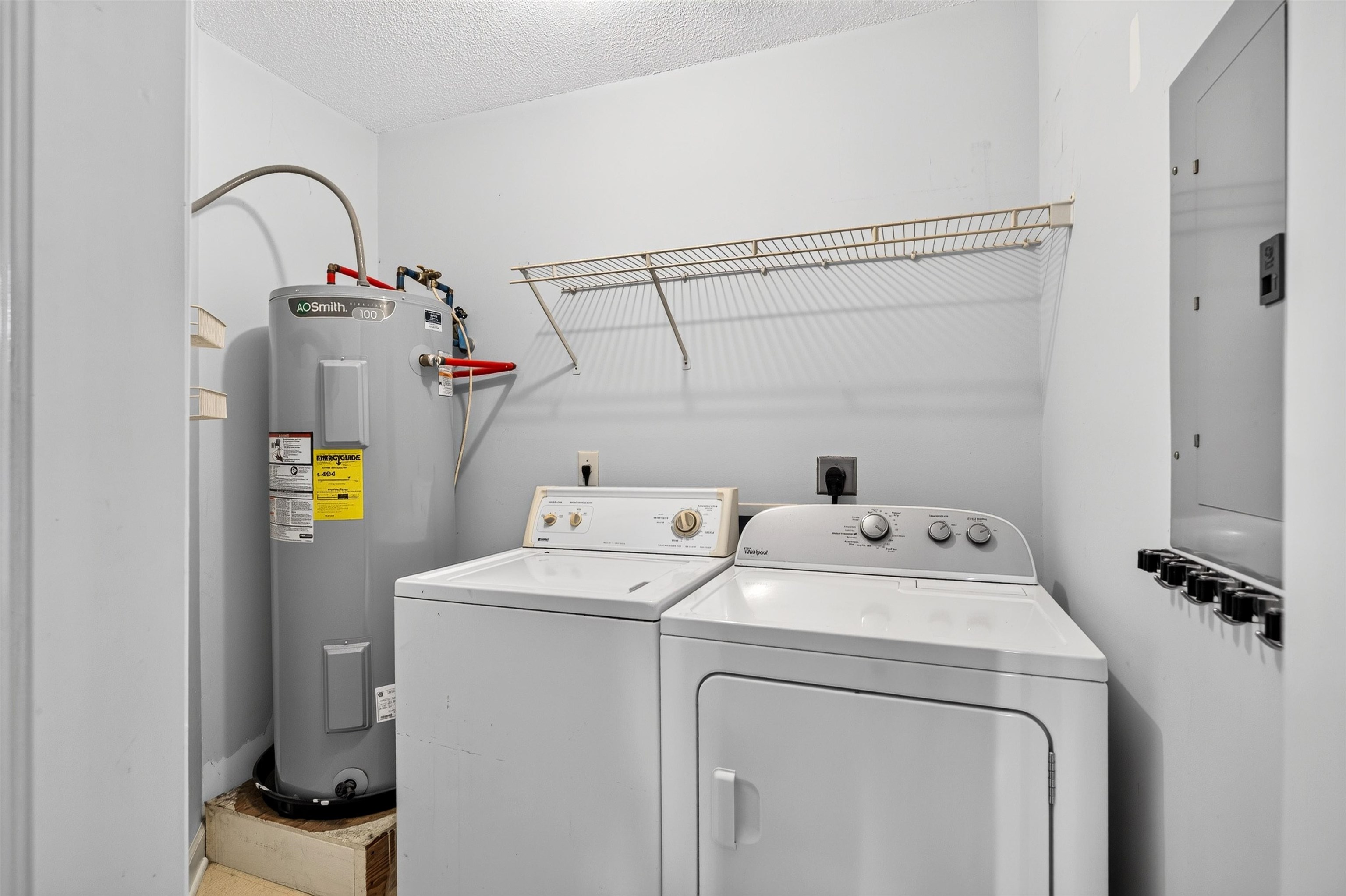 4391 Daphne Ln. Property Photo 11