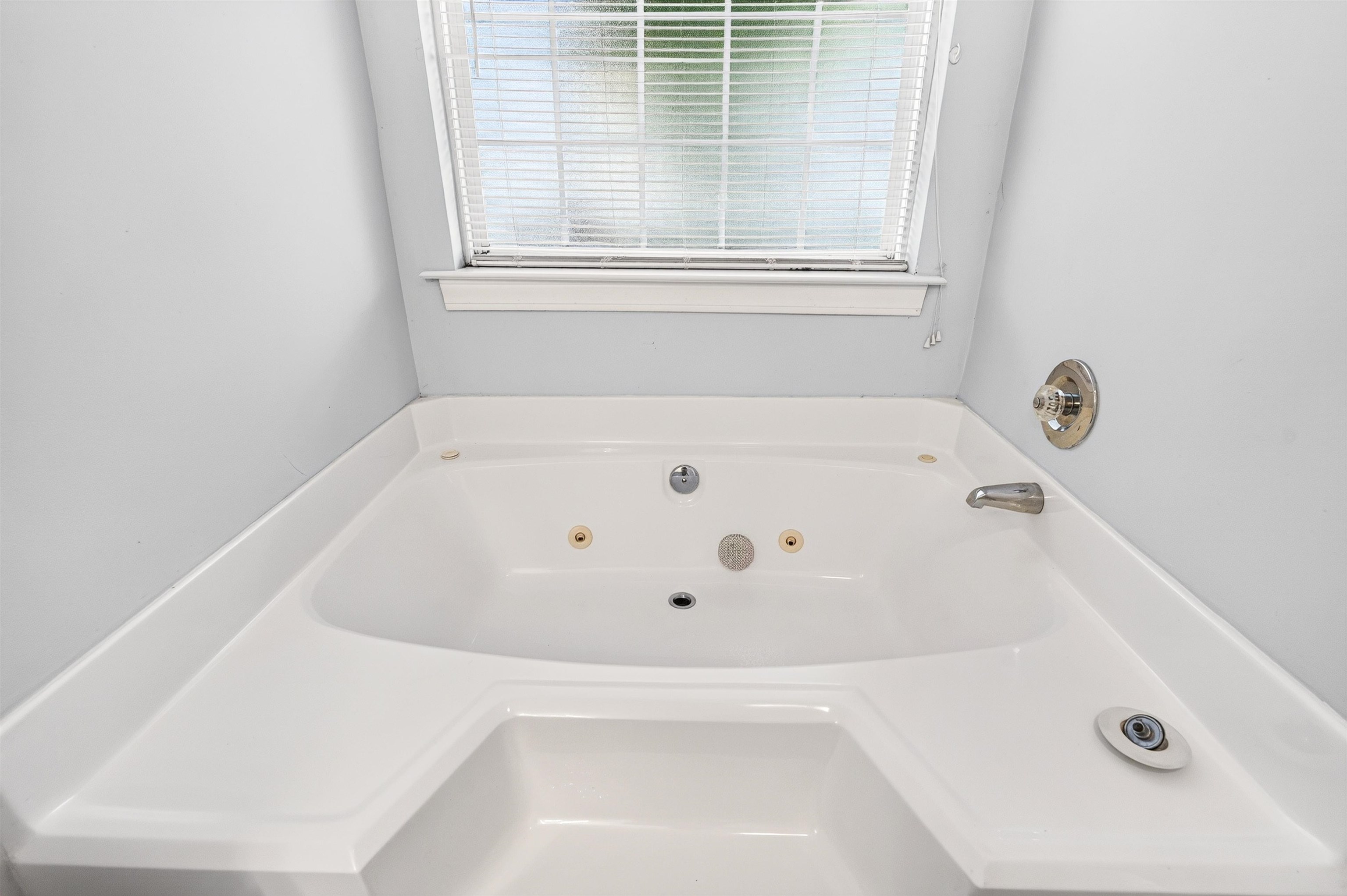 4391 Daphne Ln. Property Photo 14