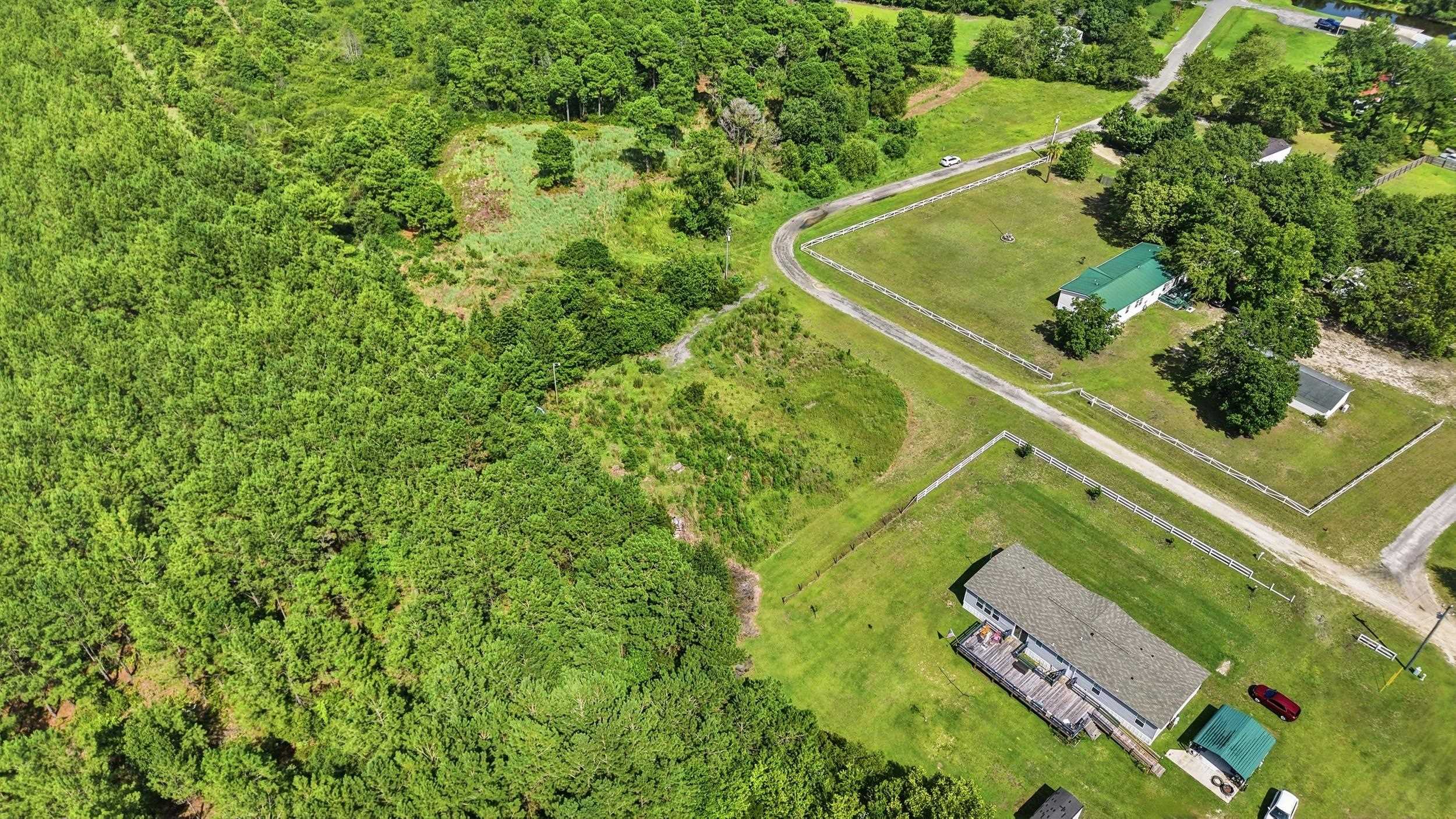 1304 Meadowlark Circle Property Photo 14