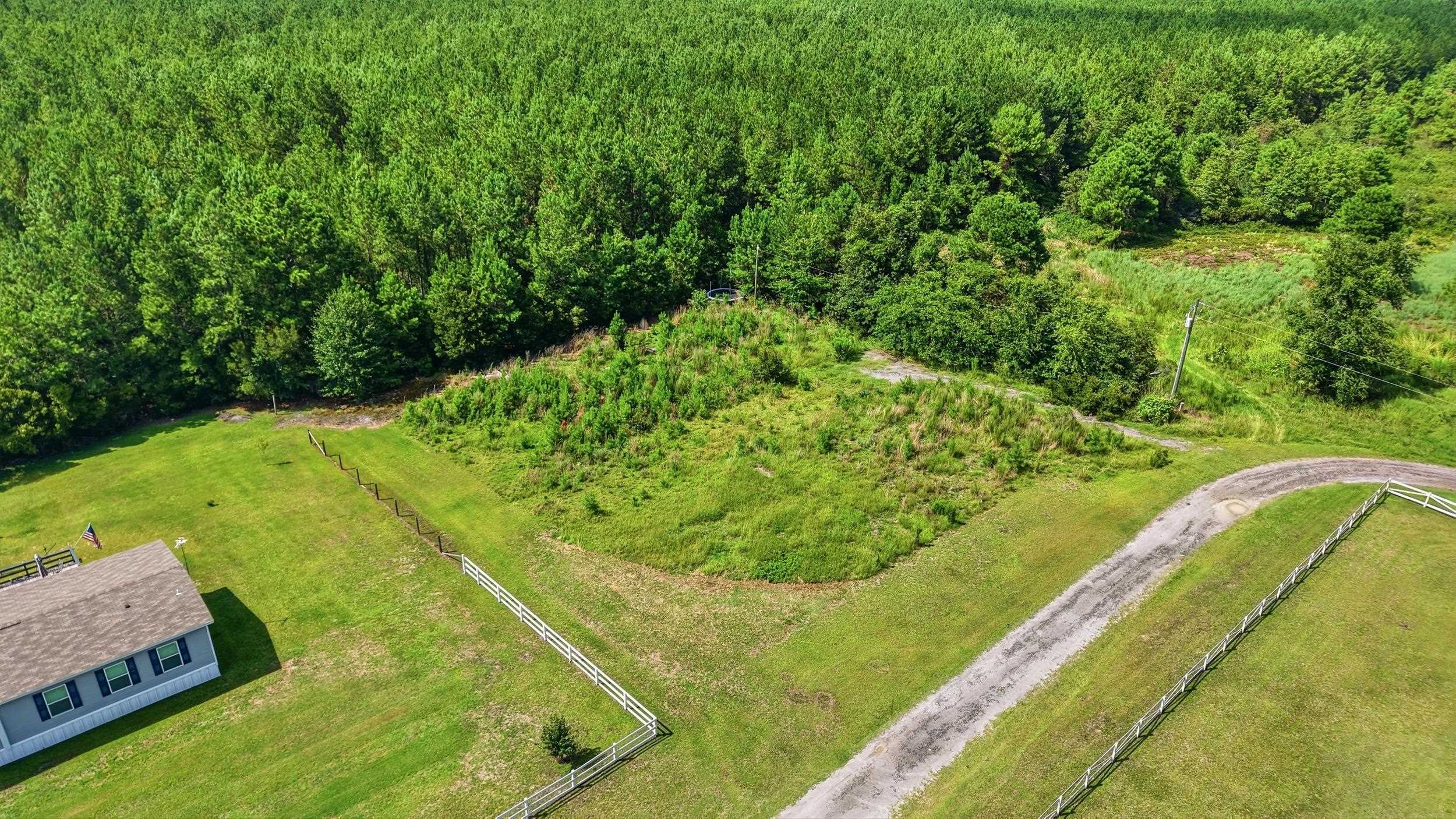 1304 Meadowlark Circle Property Photo 18