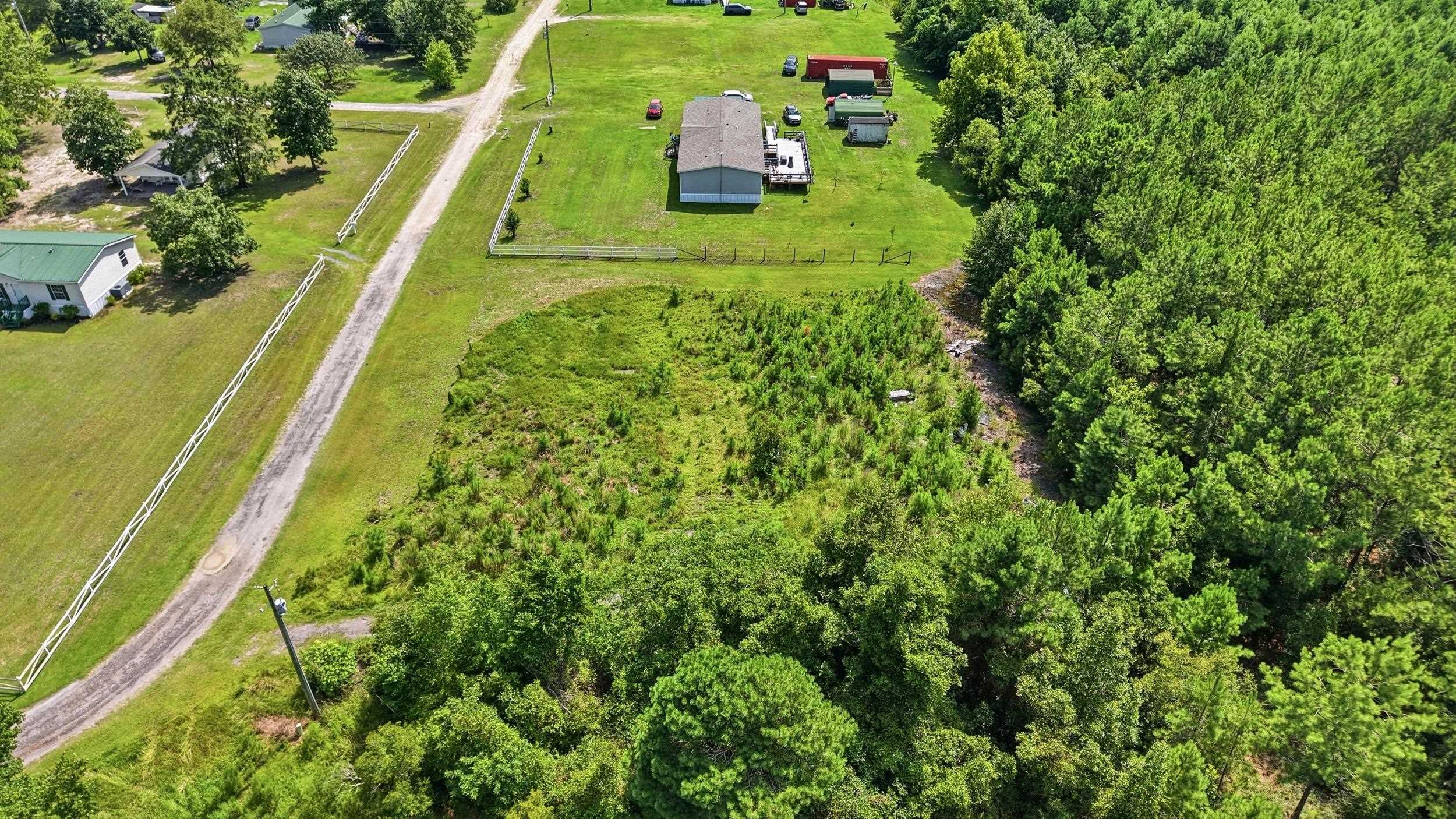 1304 Meadowlark Circle Property Photo 20