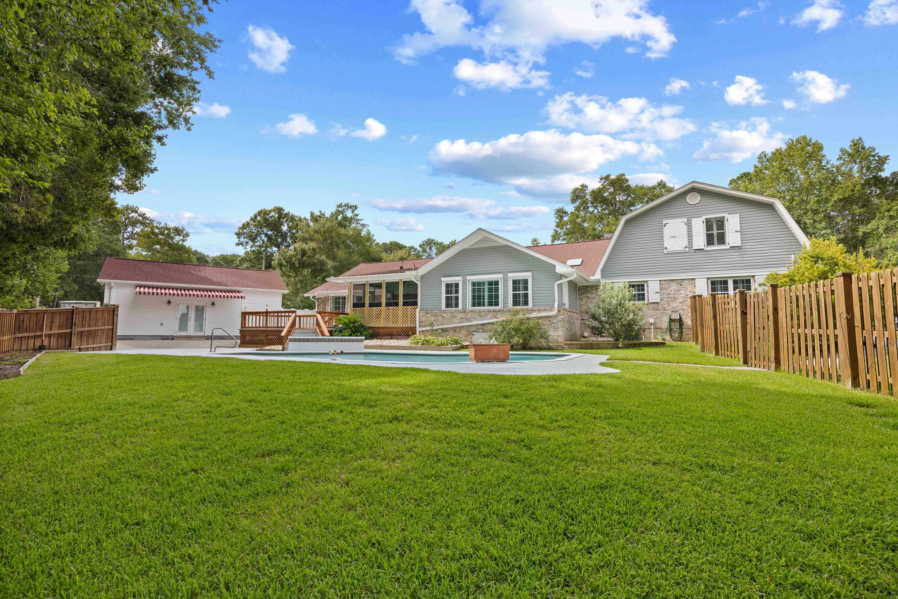 3379 Collins Creek Dr. Property Photo 28