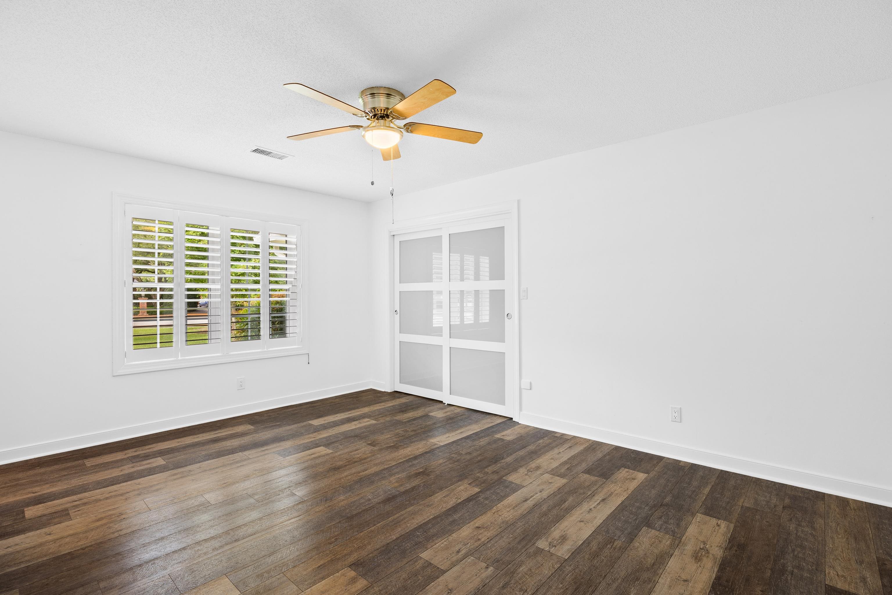 3379 Collins Creek Dr. Property Photo 31