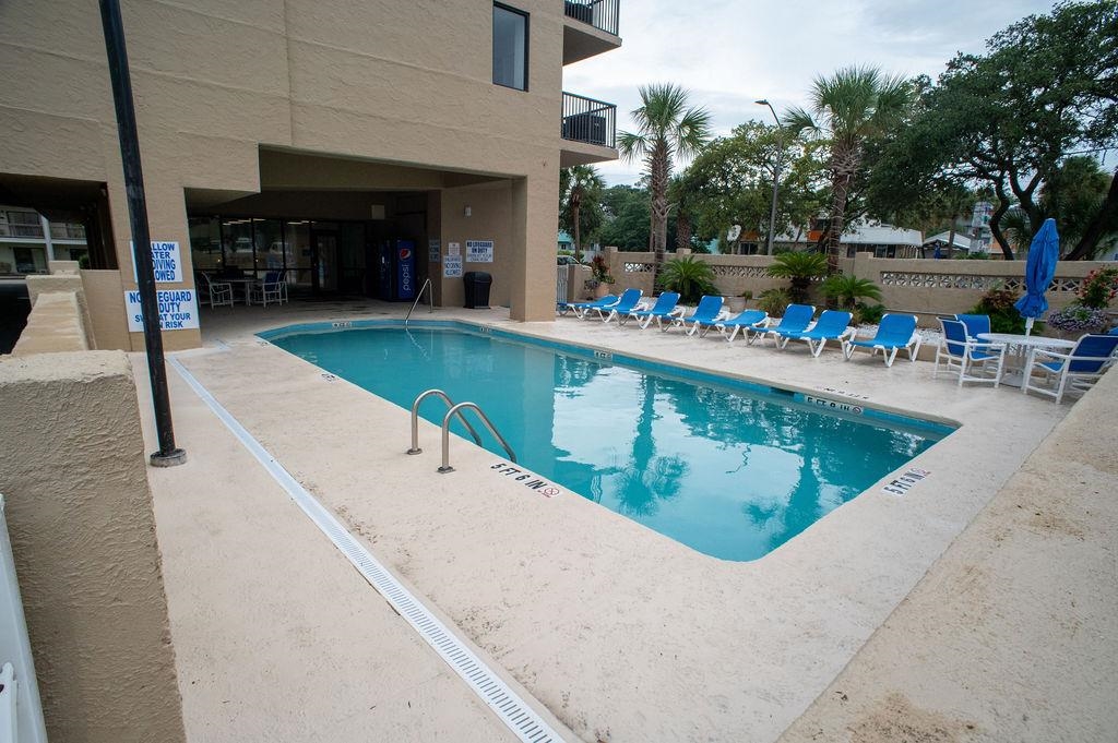 7500 N Ocean Blvd. Property Photo 3