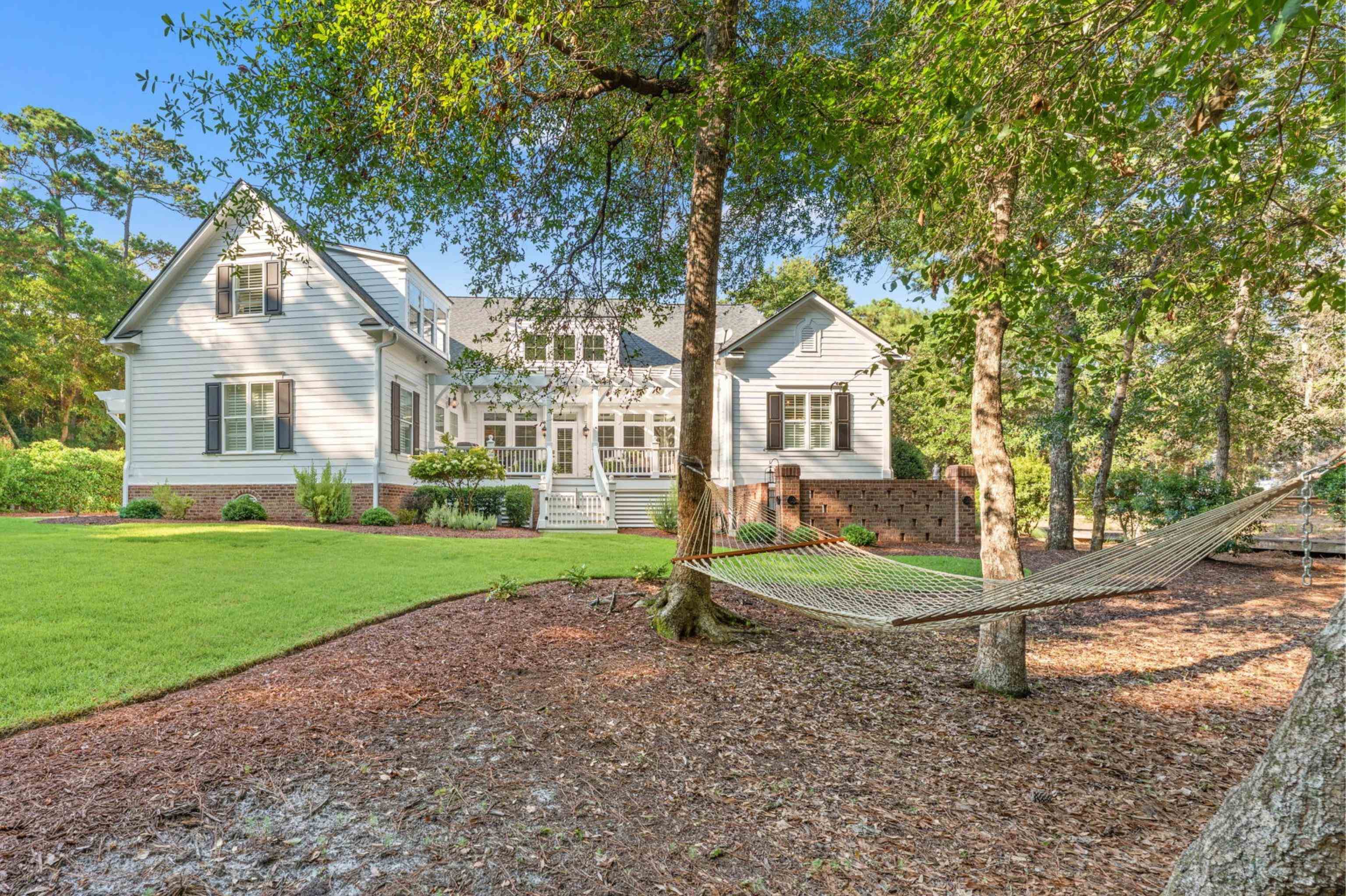 663 Parish Dr. Property Photo 4