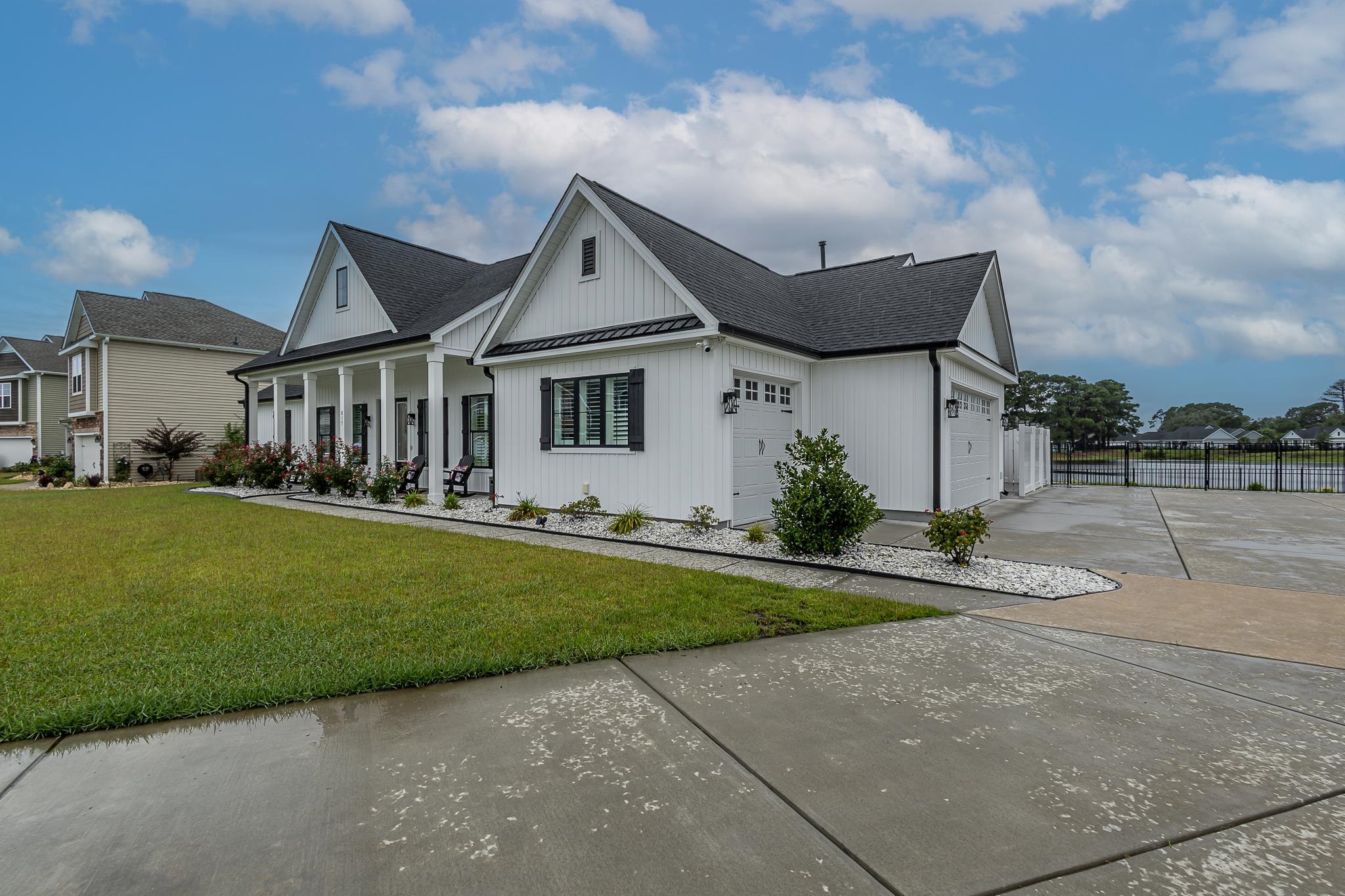 817 Atlantic Commons Dr. Property Photo 10