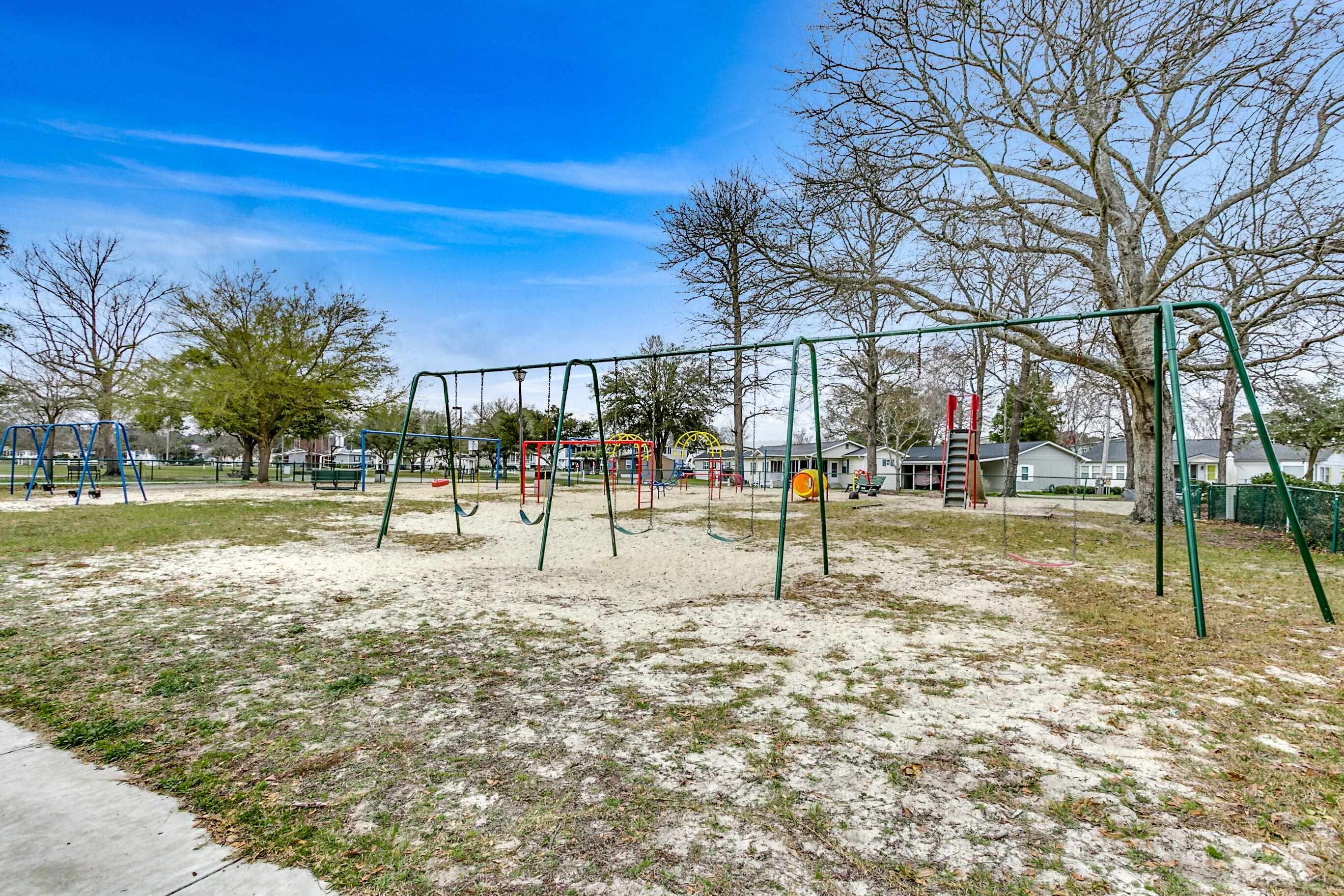 239 Melody Gardens Dr. Property Photo 45