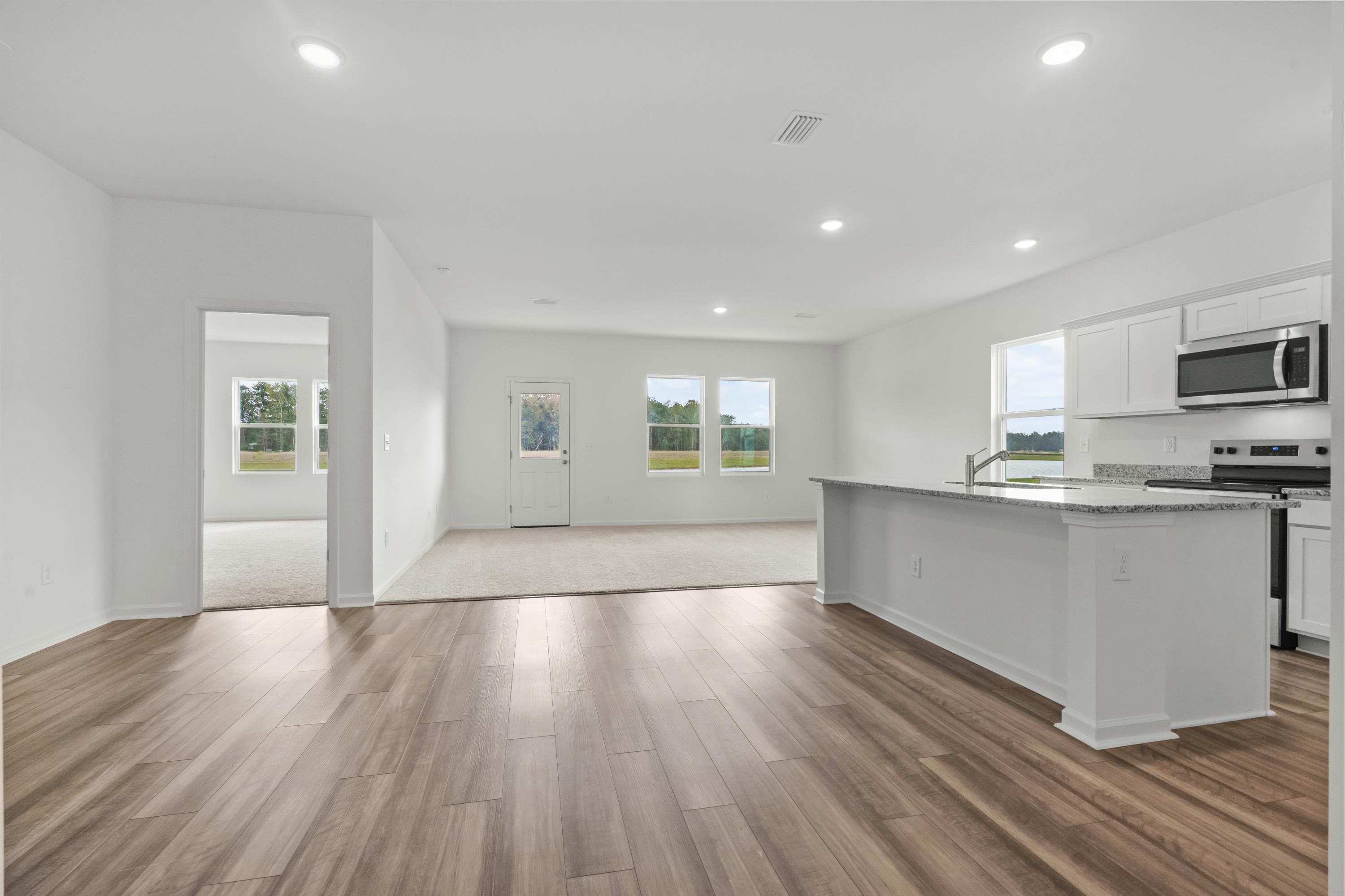 158 Admiral St Property Photo 3
