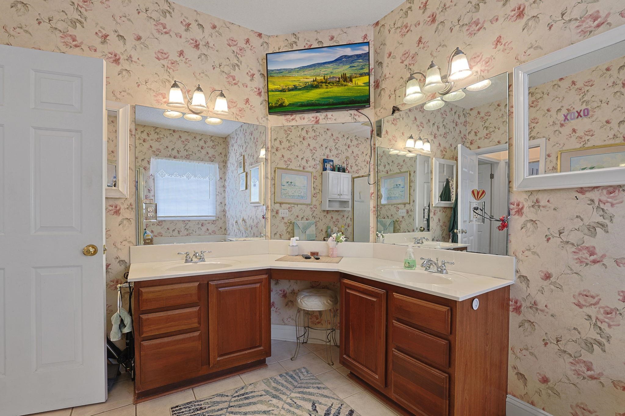 447 Foxtail Dr. Property Photo 19