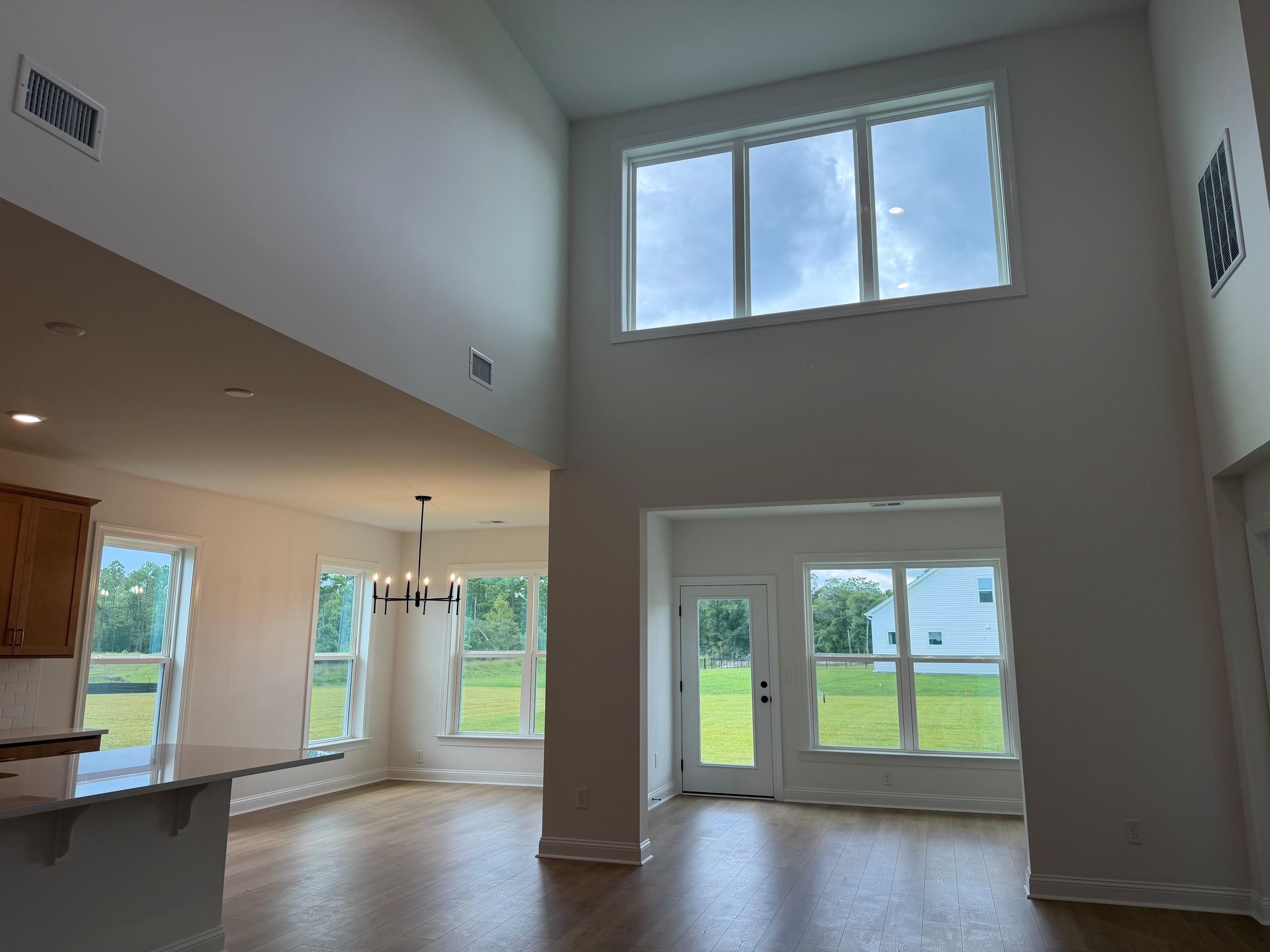 55 Stone Path Property Photo 6