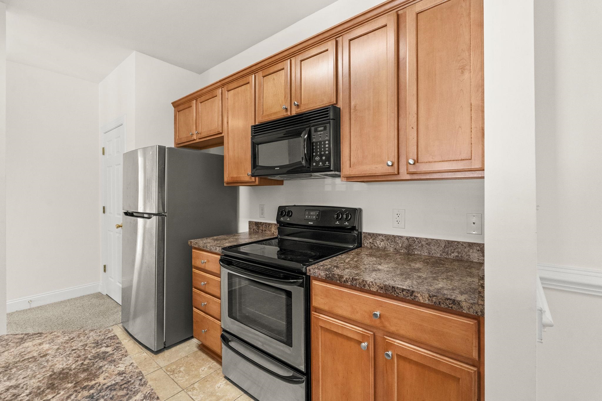 2025 Silvercrest Dr. Property Photo 21