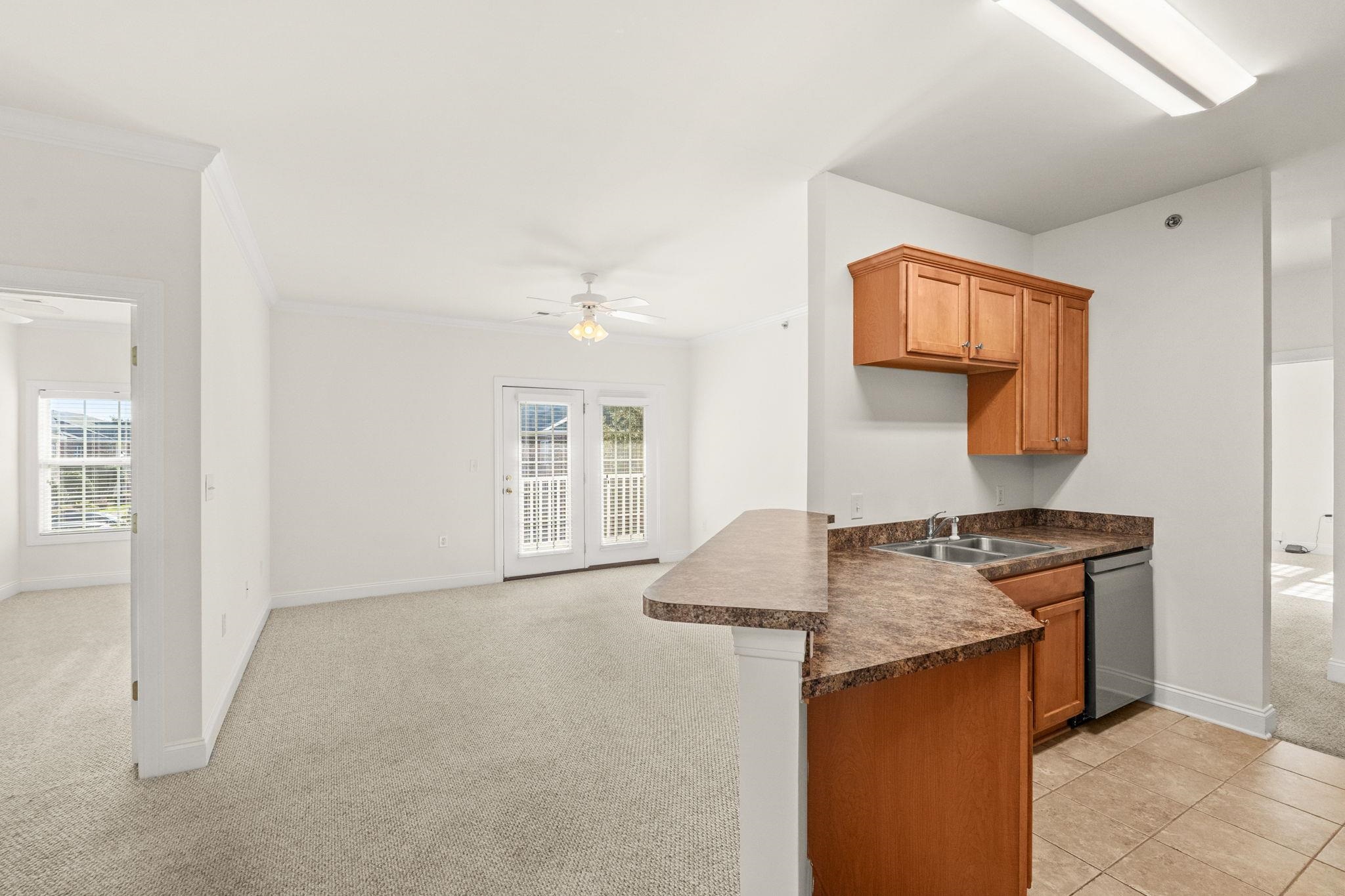 2025 Silvercrest Dr. Property Photo 26